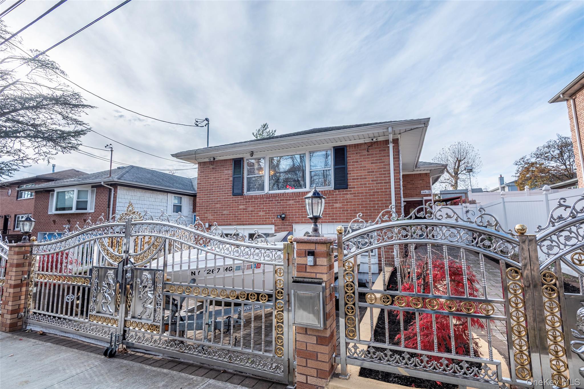 244-19 Grand Central Parkway, Douglaston, NY 11362