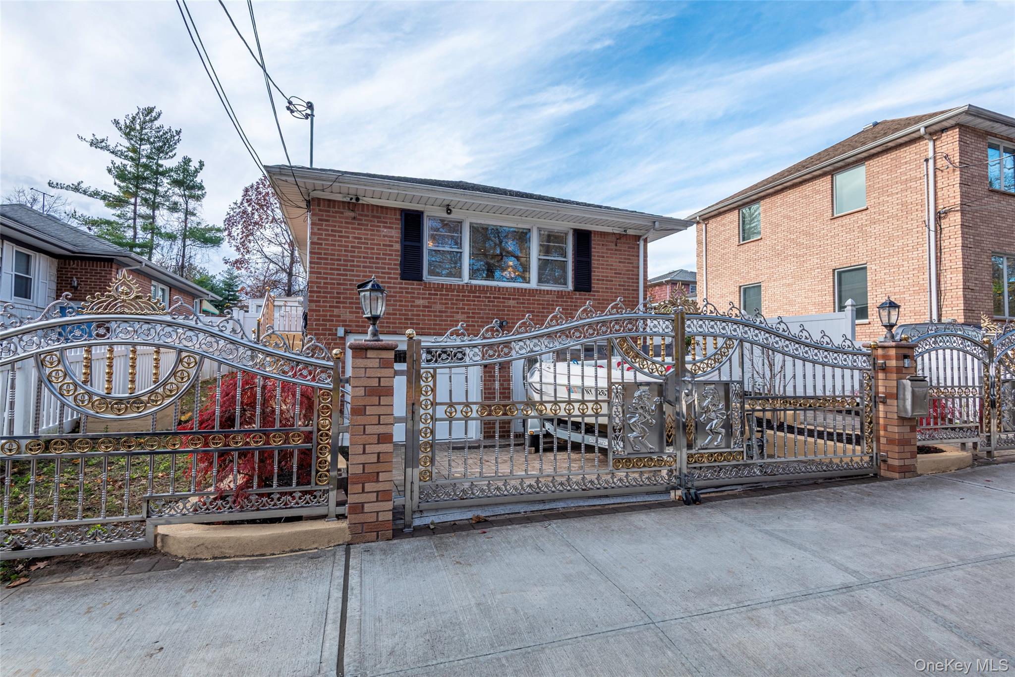 244-19 Grand Central Parkway, Douglaston, NY 11362