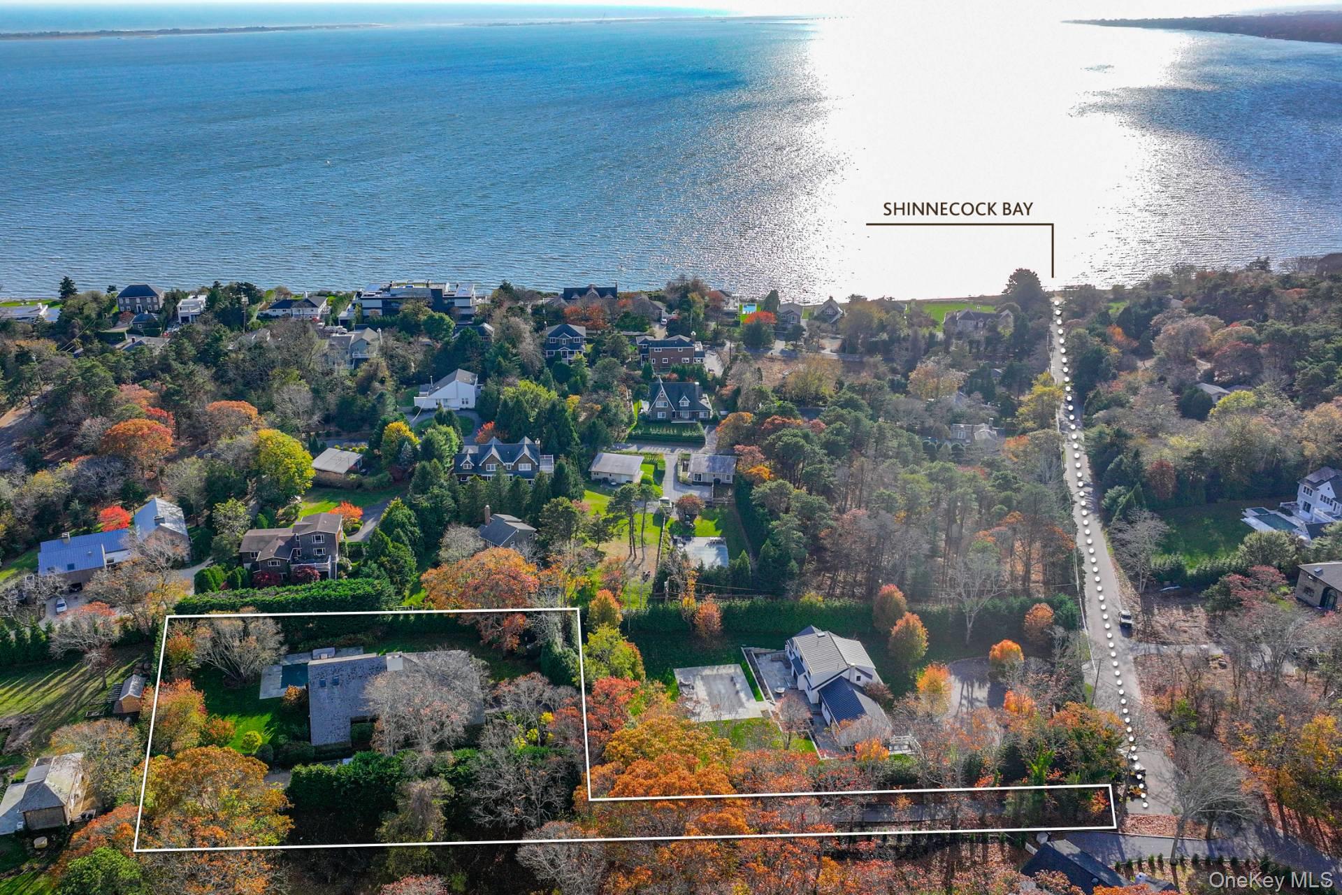 10 Atterbury Road, Southampton, NY 11968