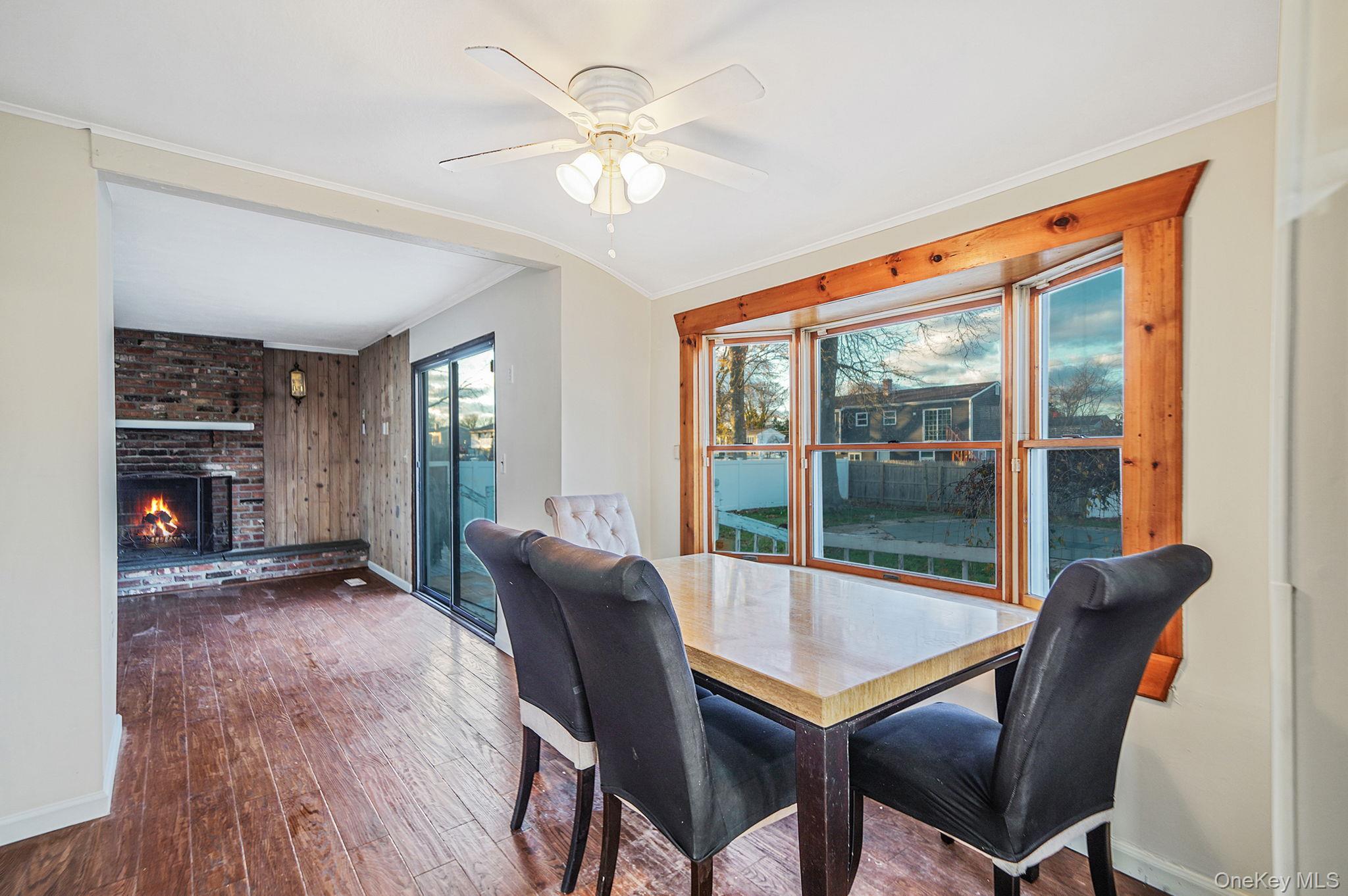 273 Delaware Avenue, Bay Shore, NY 11706