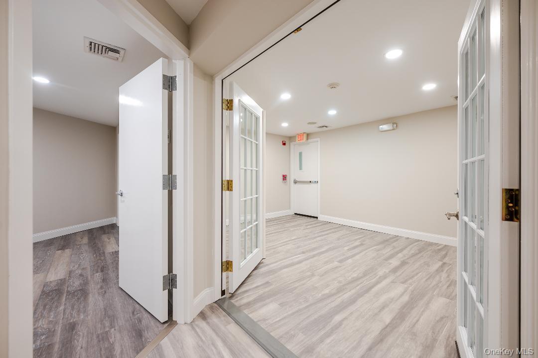 4 Weber Avenue, Malverne, NY 11565