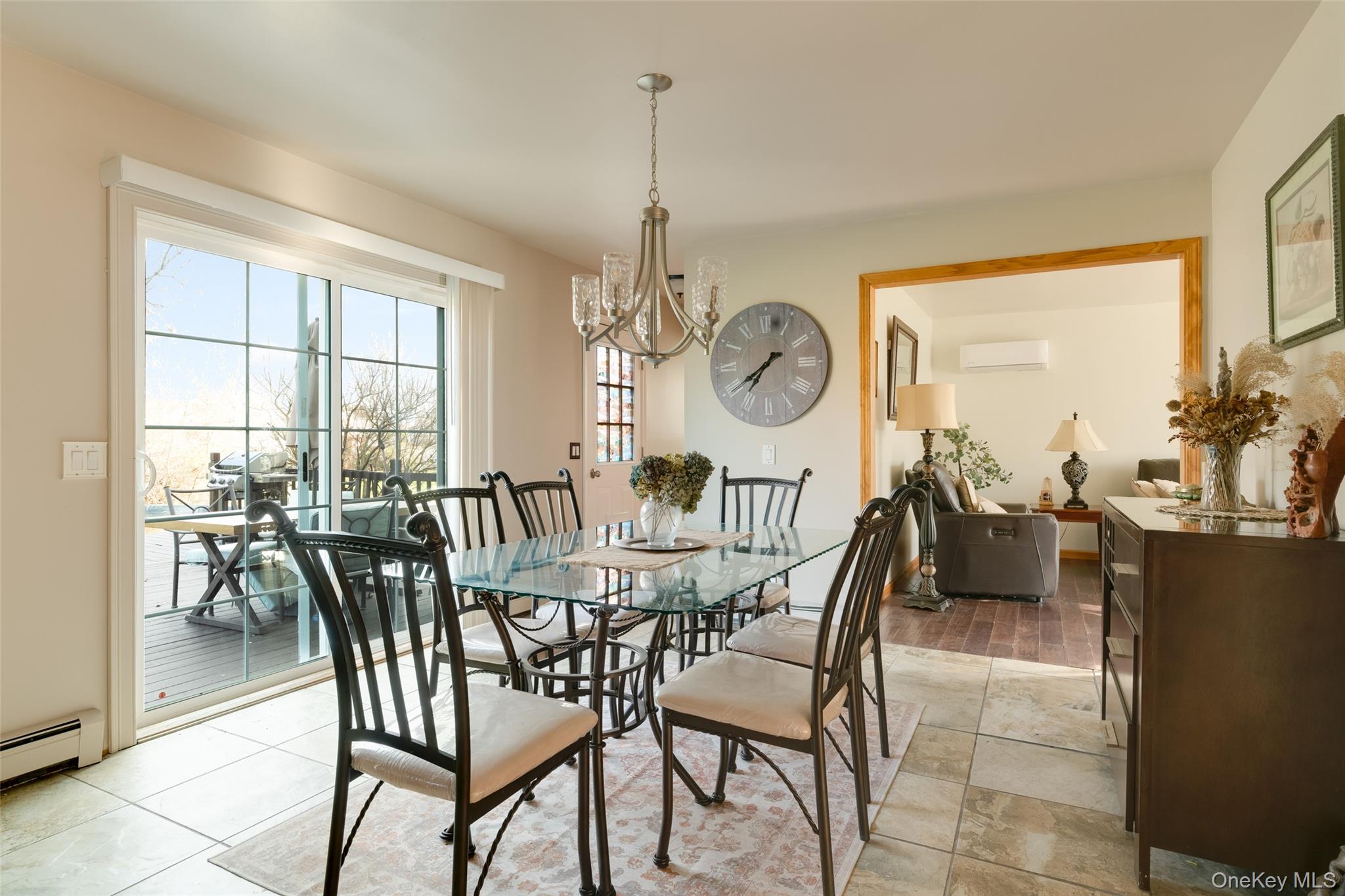 84 Josephs Drive, Saugerties, NY 12477