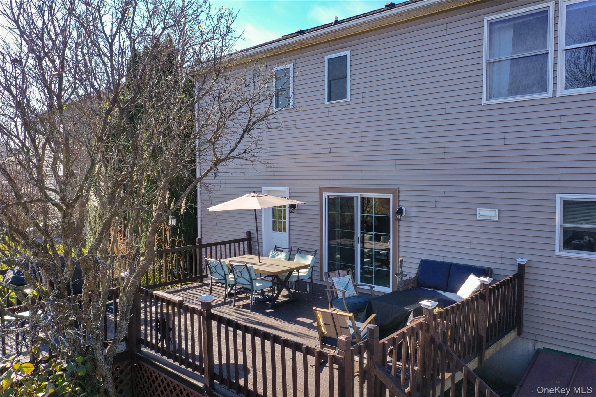 84 Josephs Drive, Saugerties, NY 12477