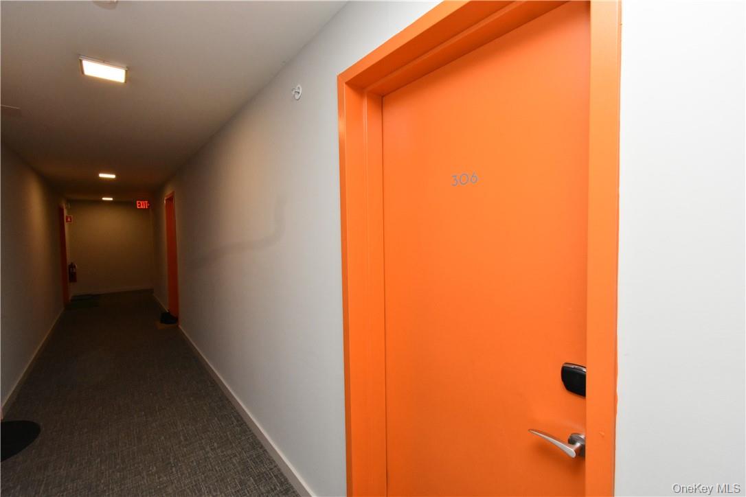 35 Van Nydeck Avenue # 306, Beacon, NY 12508