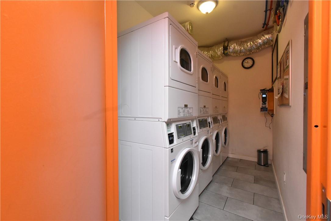 35 Van Nydeck Avenue # 306, Beacon, NY 12508