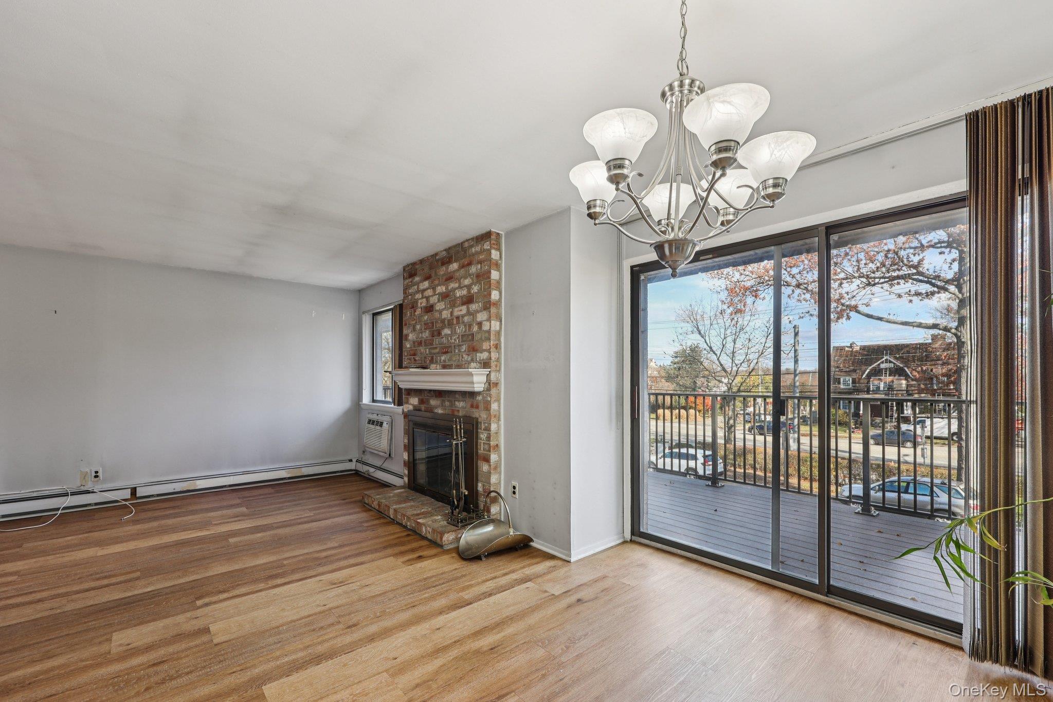 107 N Broadway # 113, White Plains, NY 10601