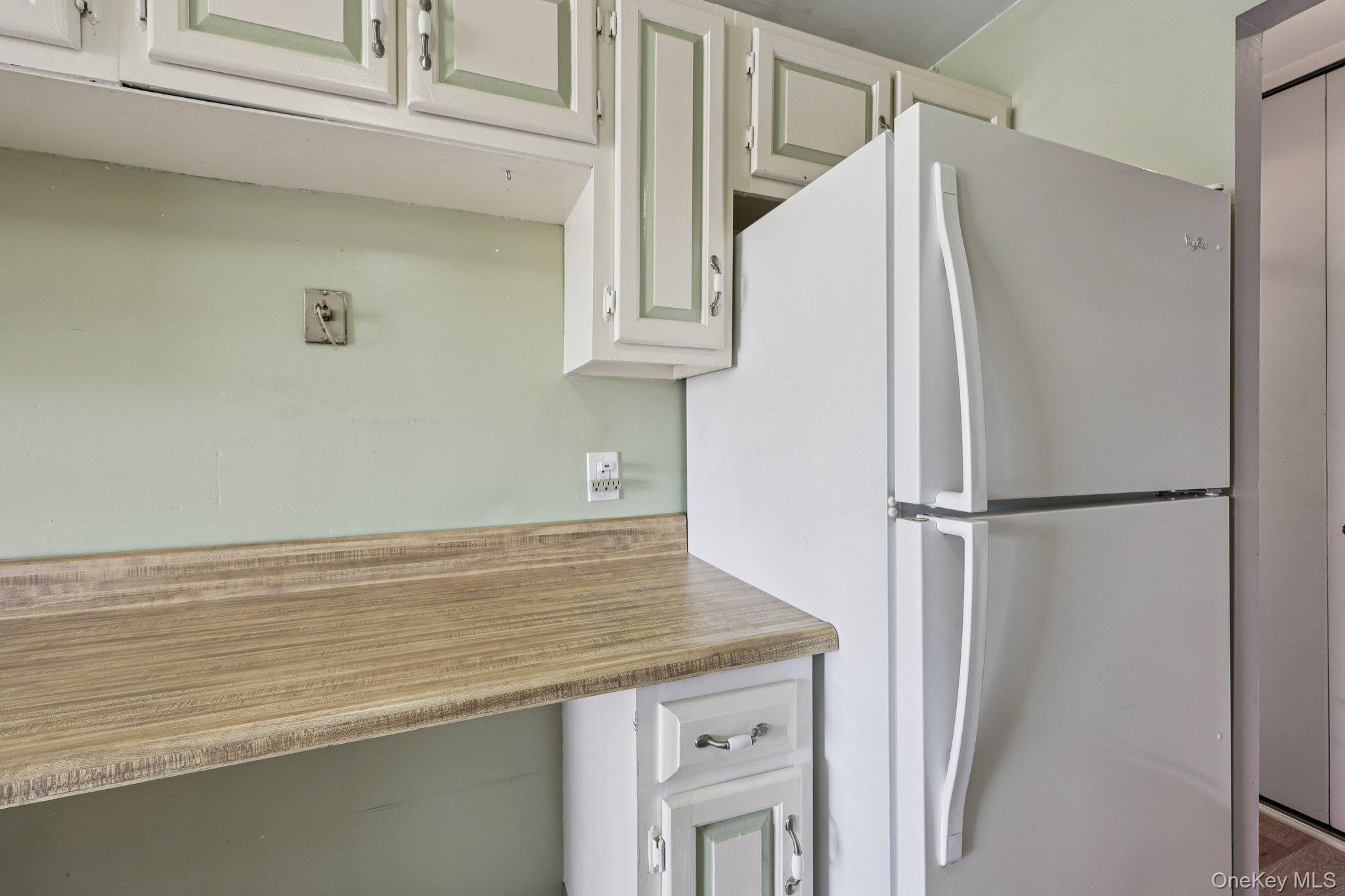 107 N Broadway # 113, White Plains, NY 10601