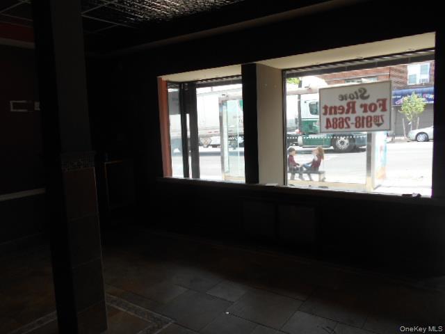 961 Morris Park Avenue, Bronx, NY 10462