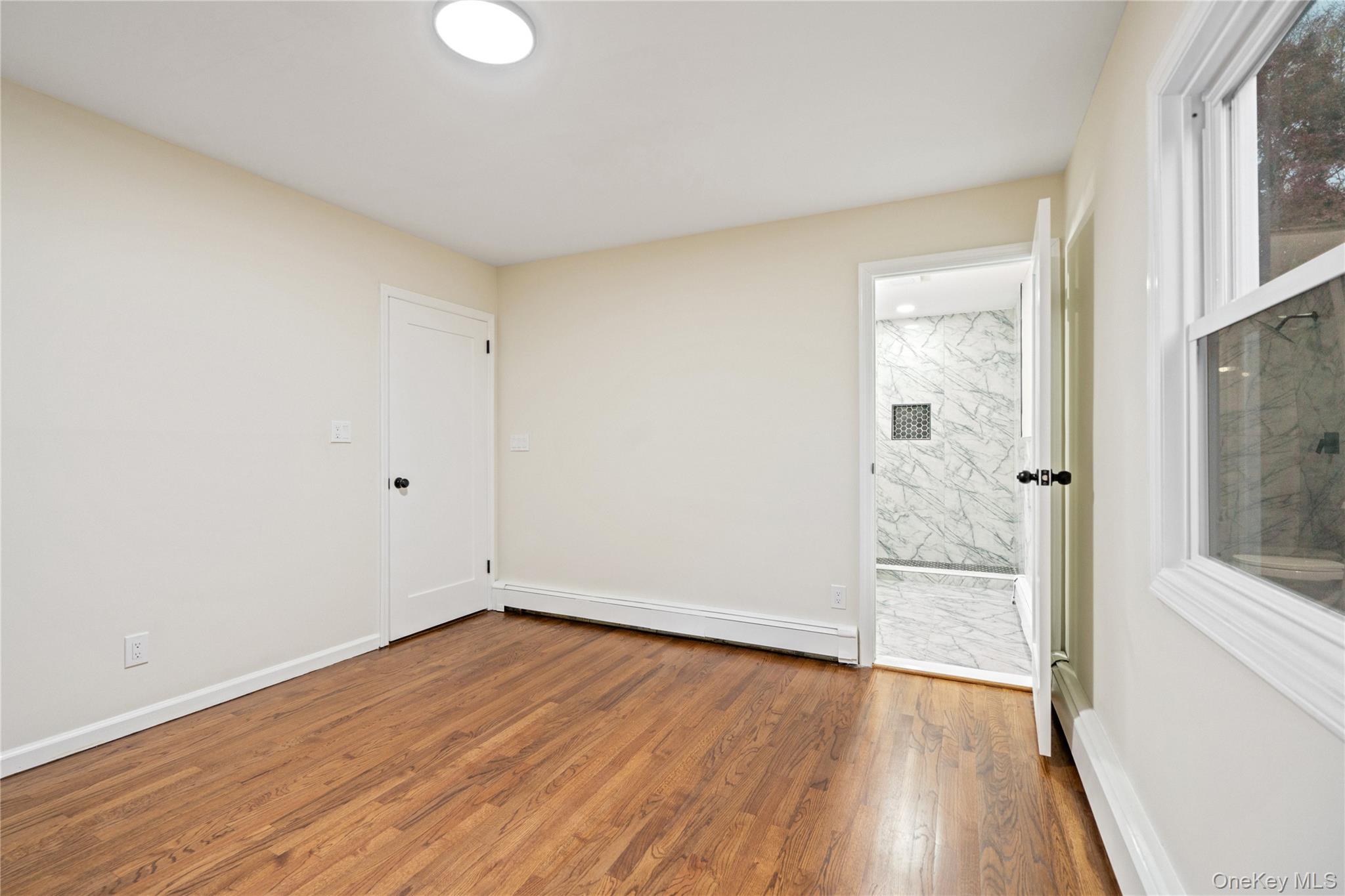 434 W Main Street, Huntington, NY 11743