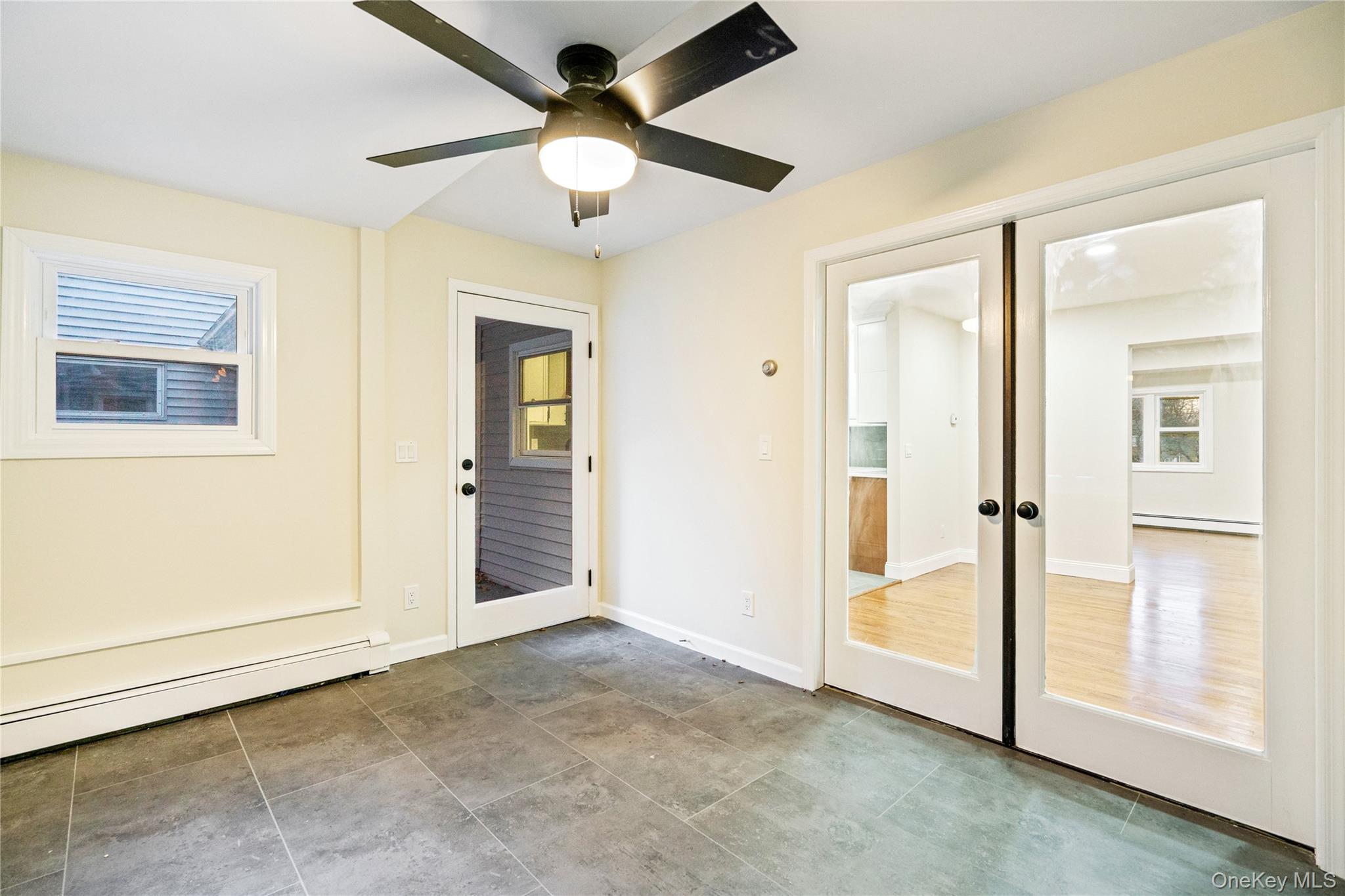 434 W Main Street, Huntington, NY 11743