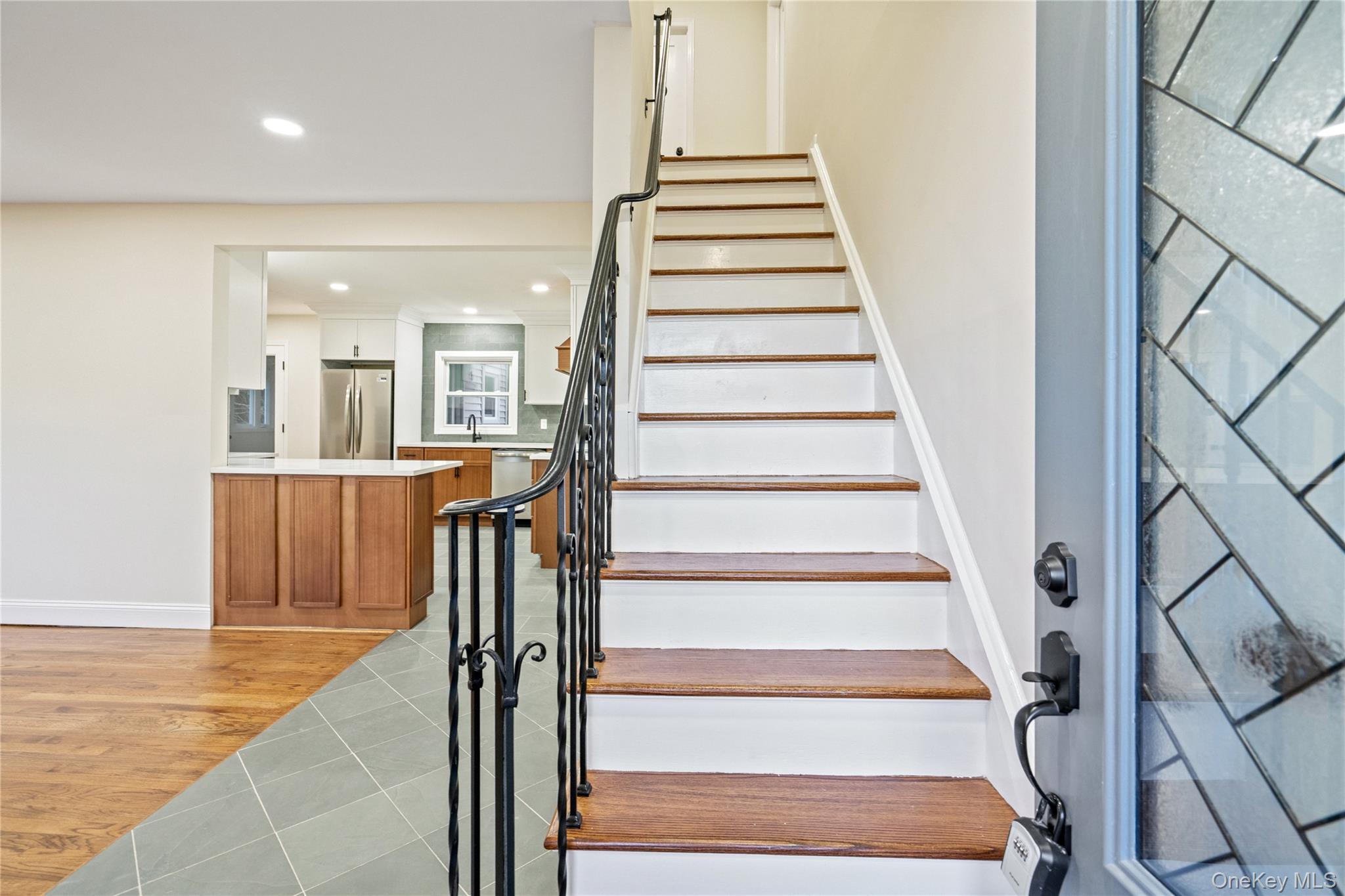 434 W Main Street, Huntington, NY 11743