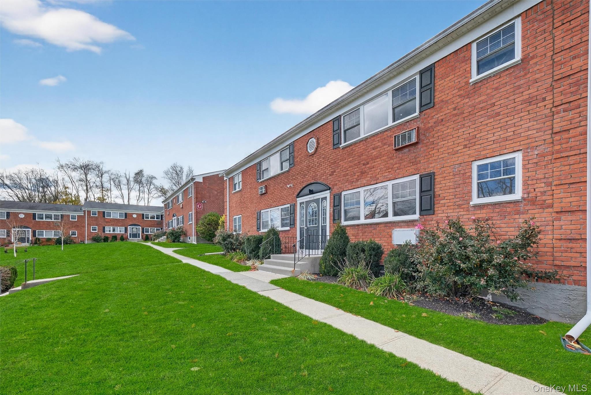 1879 Crompond Road # F13, Peekskill, NY 10566