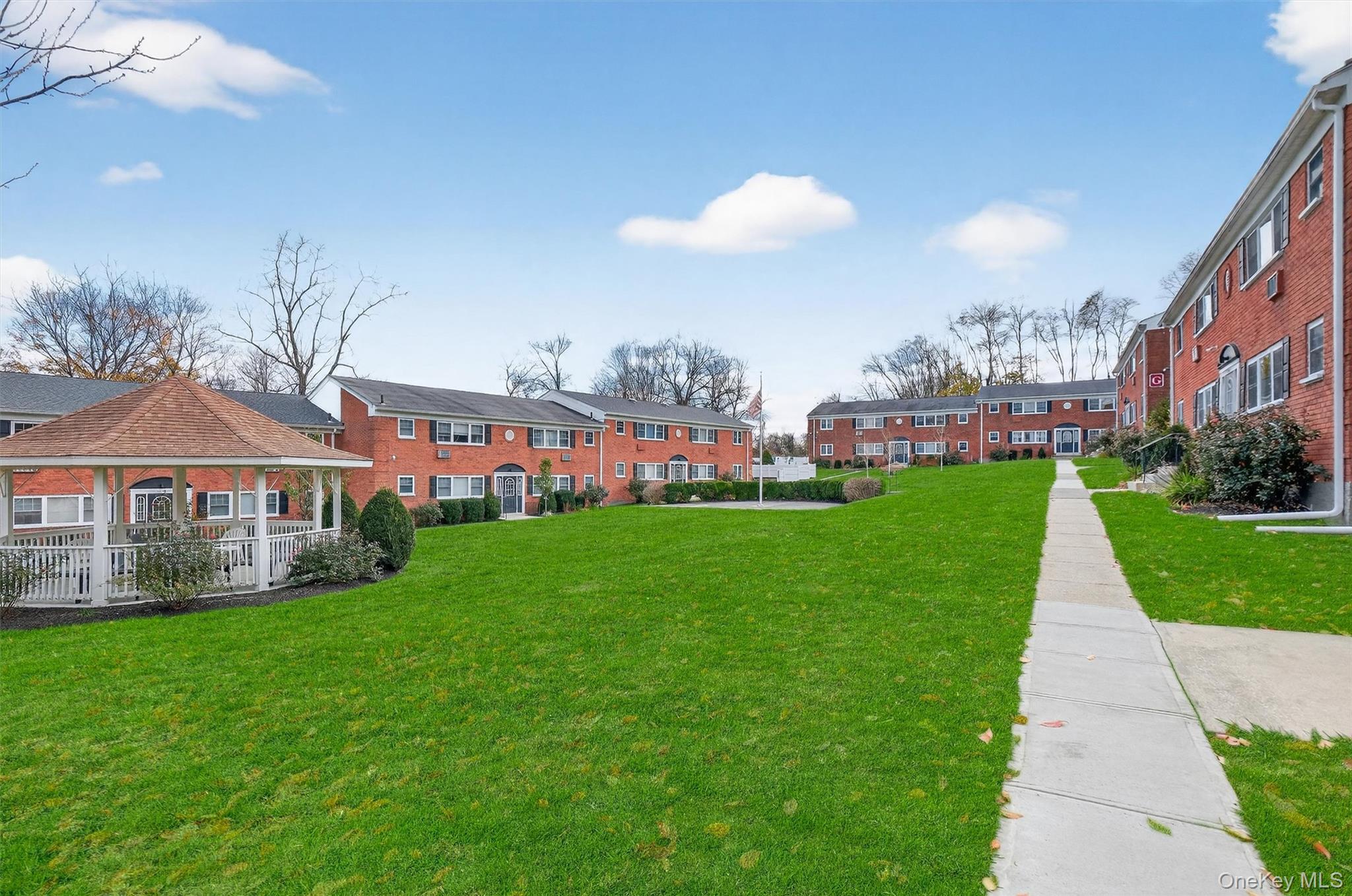 1879 Crompond Road # F13, Peekskill, NY 10566