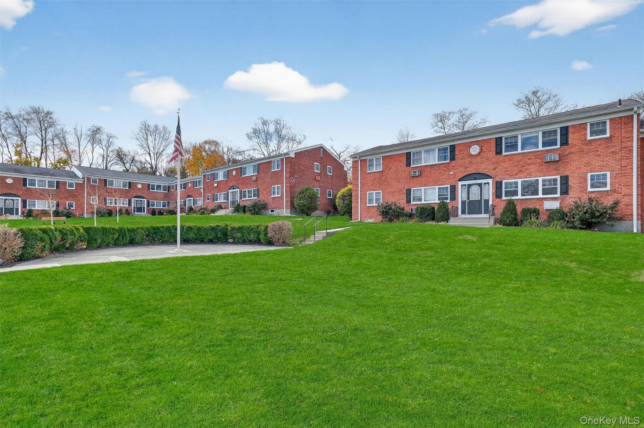 1879 Crompond Road # F13, Peekskill, NY 10566