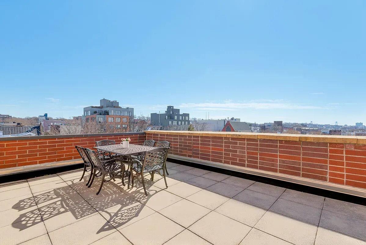 219 17TH Street # 4/A, Brooklyn, NY 11215