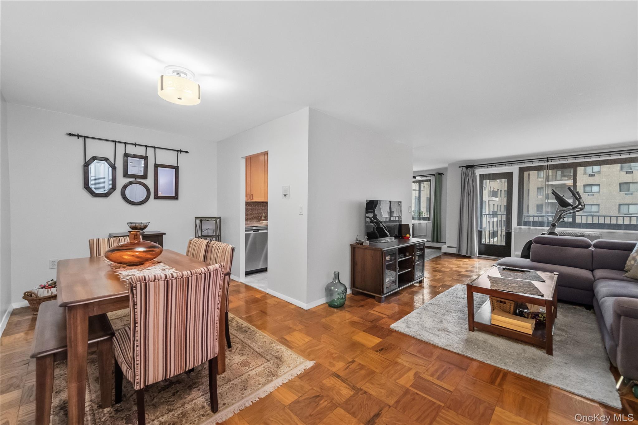 100 E Hartsdale Avenue # 3BE, Hartsdale, NY 10530