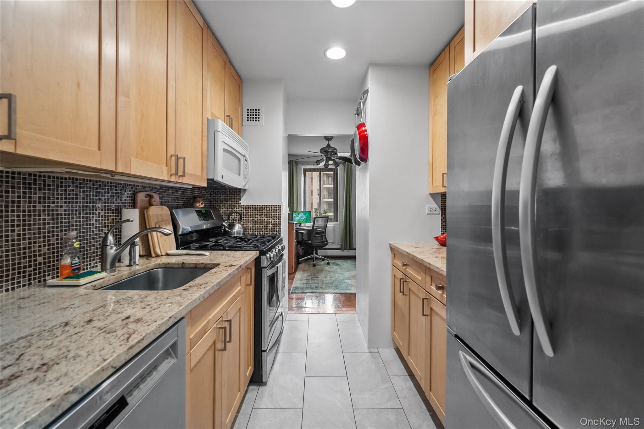 100 E Hartsdale Avenue # 3BE, Hartsdale, NY 10530