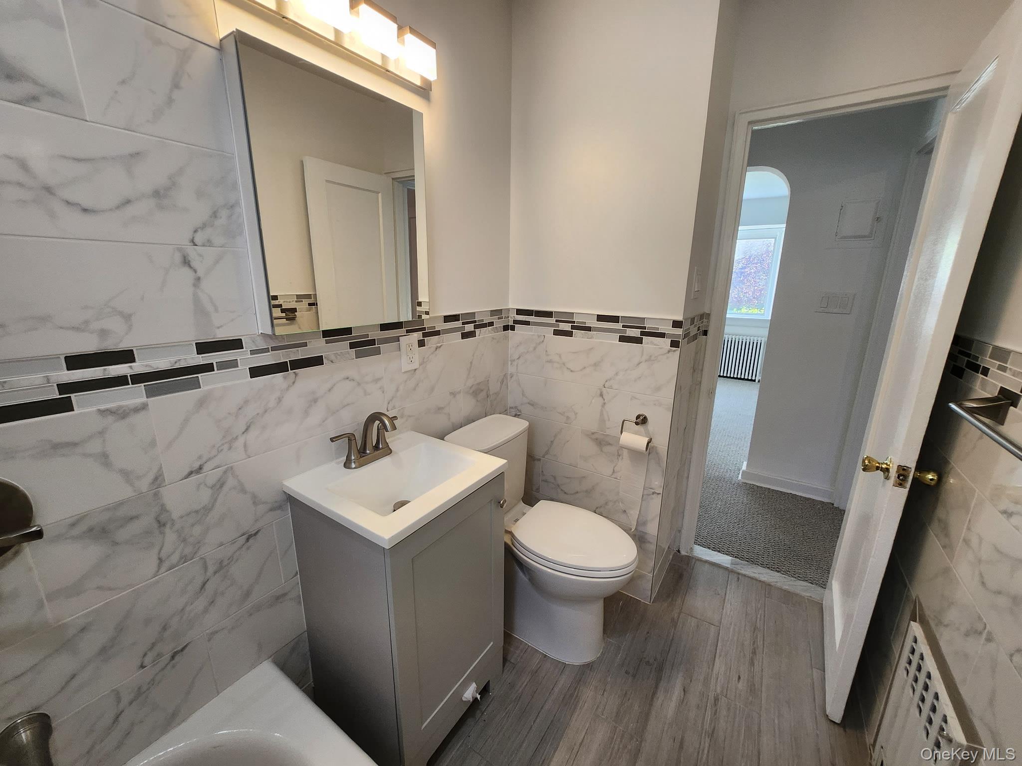 264-37A Langston Avenue # A, Glen Oaks, NY 11004