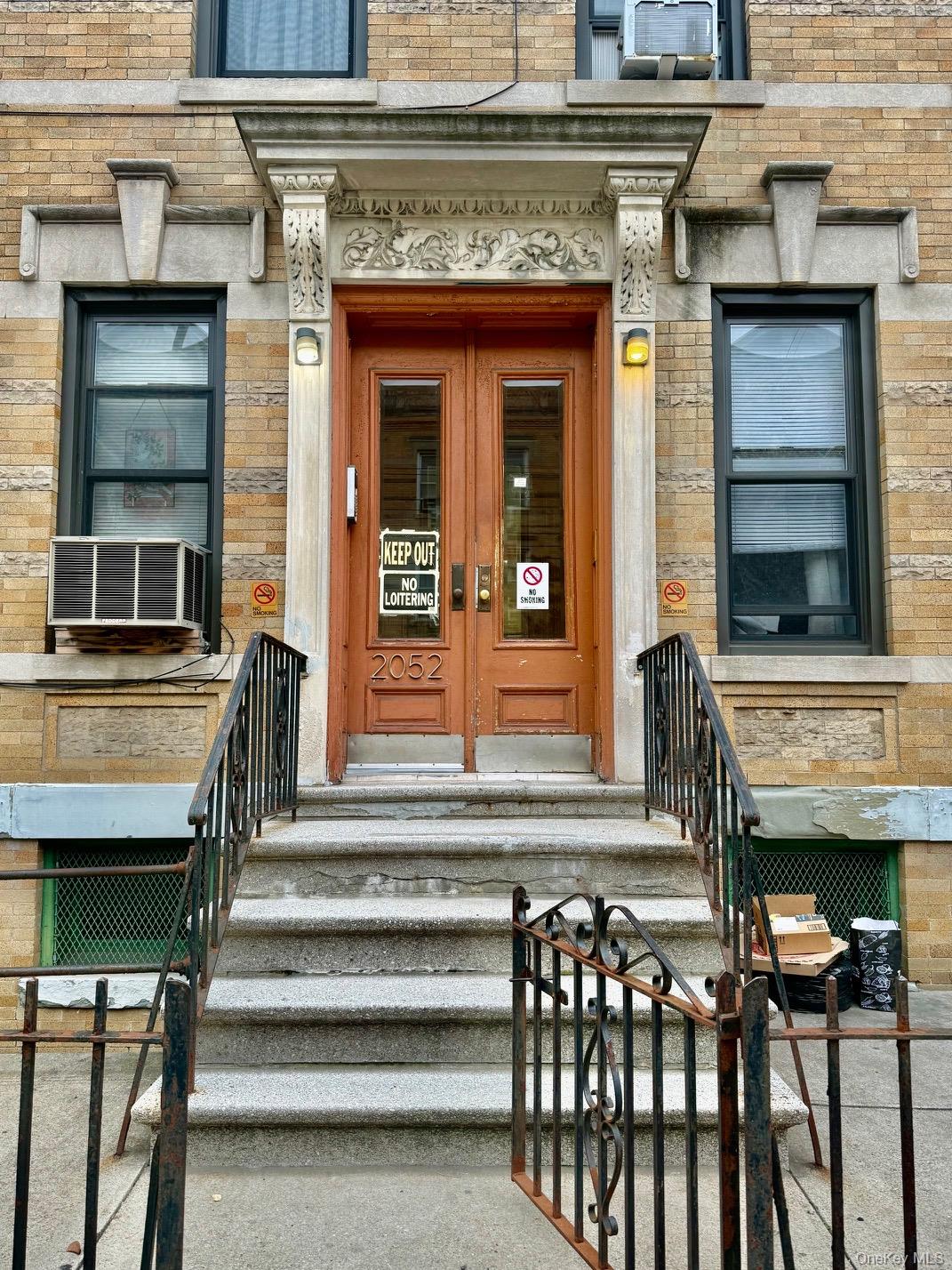 2052 Gates Avenue, Ridgewood, NY 11385