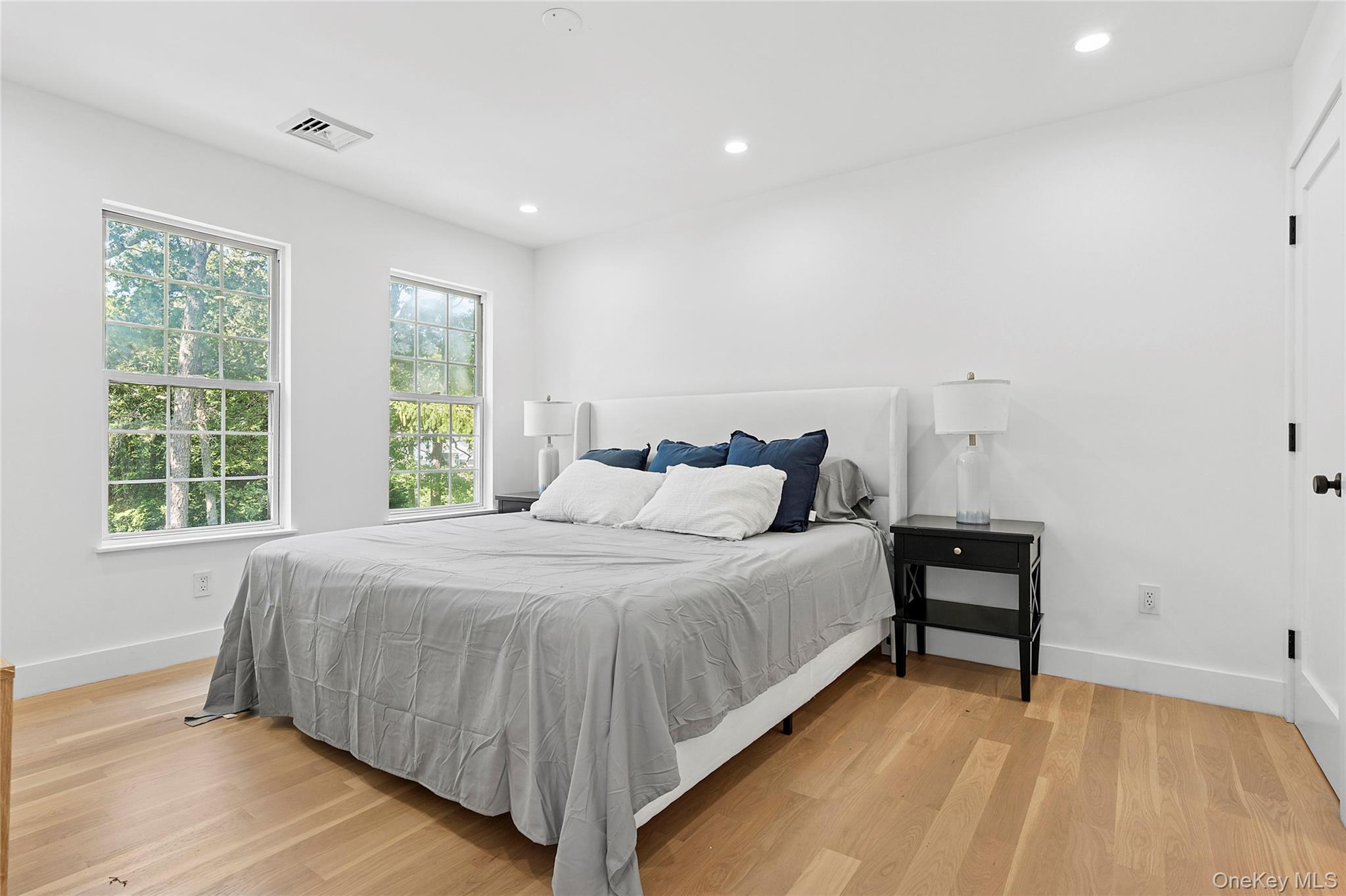 13 Shore Road, Hampton Bays, NY 11946