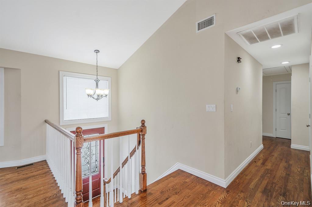 745 S 9th Street, Lindenhurst, NY 11757