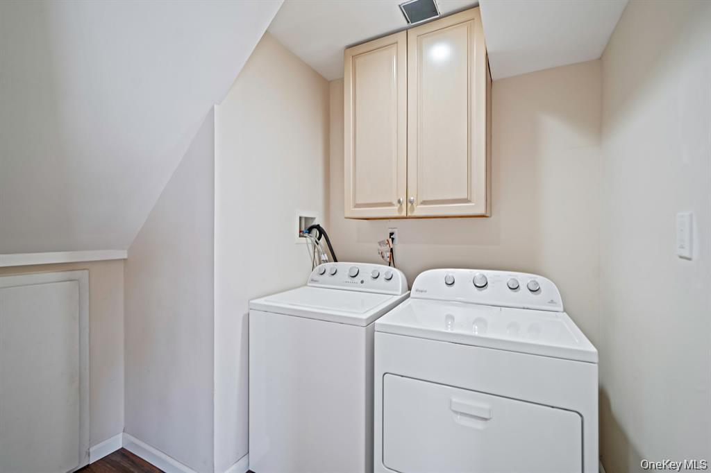 745 S 9th Street, Lindenhurst, NY 11757