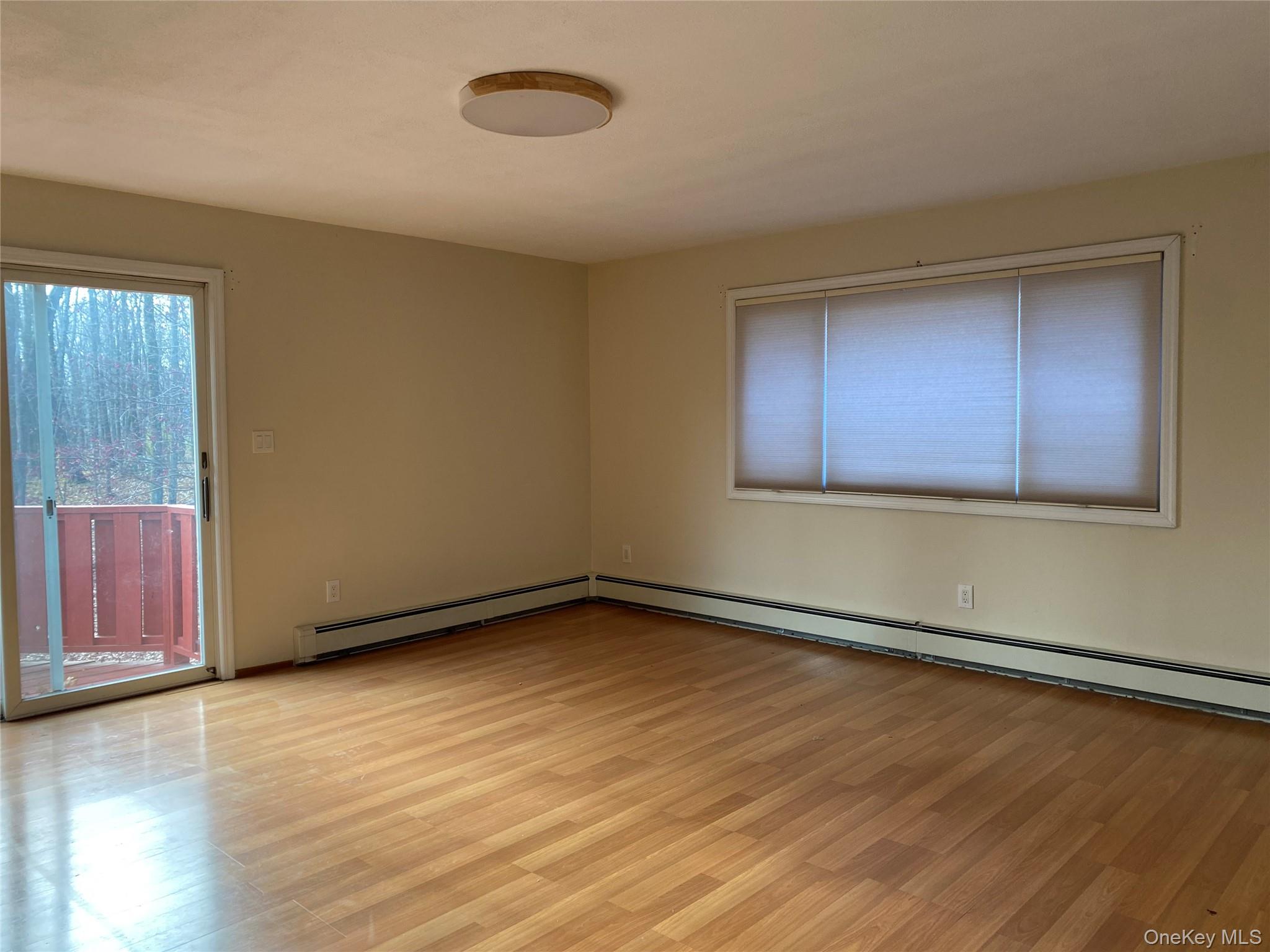 19 Cascade Lake Road, Warwick, NY 10990