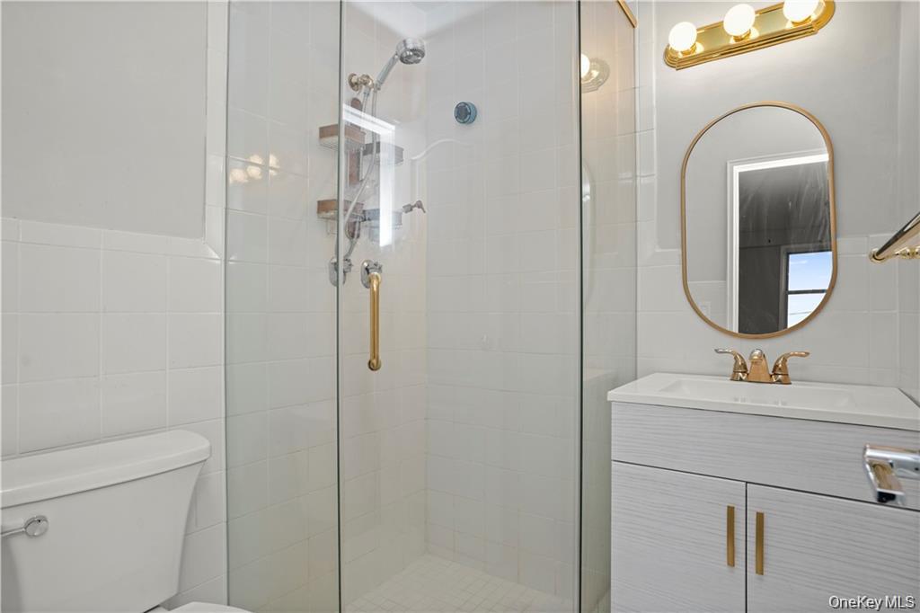 1841 Central Park Avenue # 16A, Yonkers, NY 10710