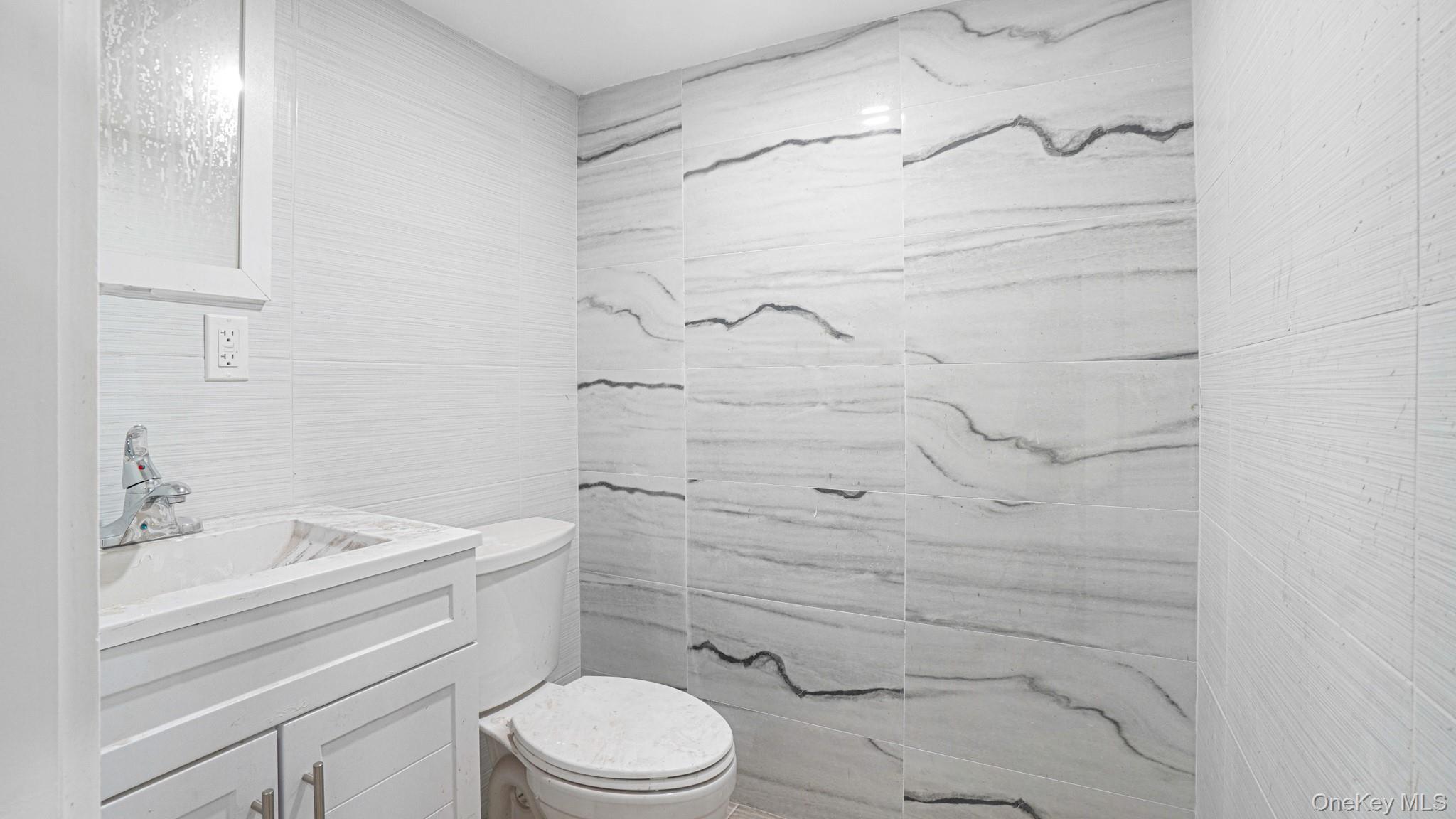 1011 E 221st Street, Bronx, NY 10469