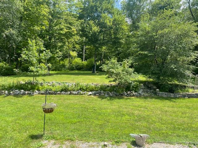 2130 Hunterbrook Road, Yorktown Heights, NY 10598