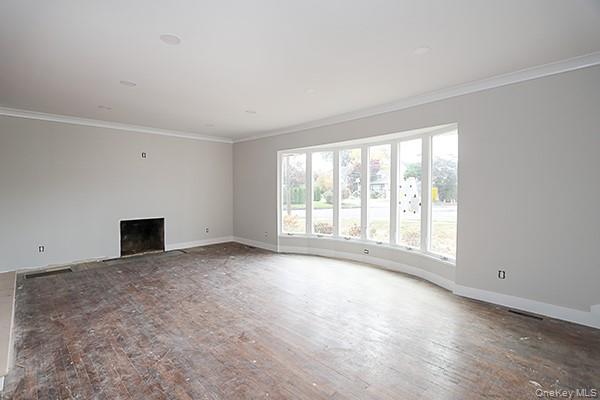 127 Berkshire Road, Rockville Centre, NY 11570