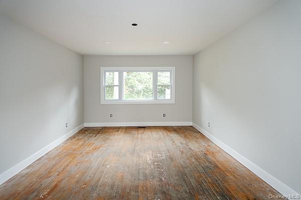 127 Berkshire Road, Rockville Centre, NY 11570