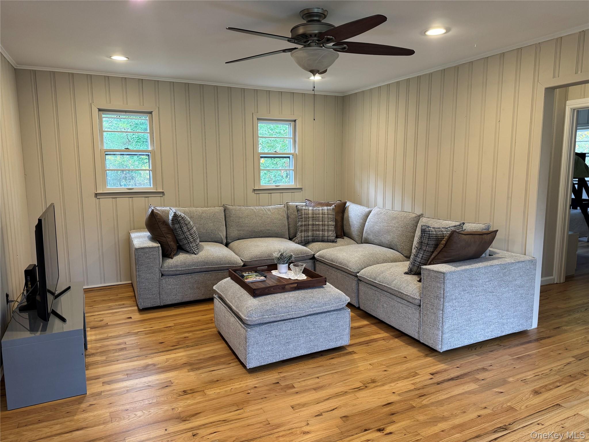 39 North Rd., Hampton Bays, NY 11946