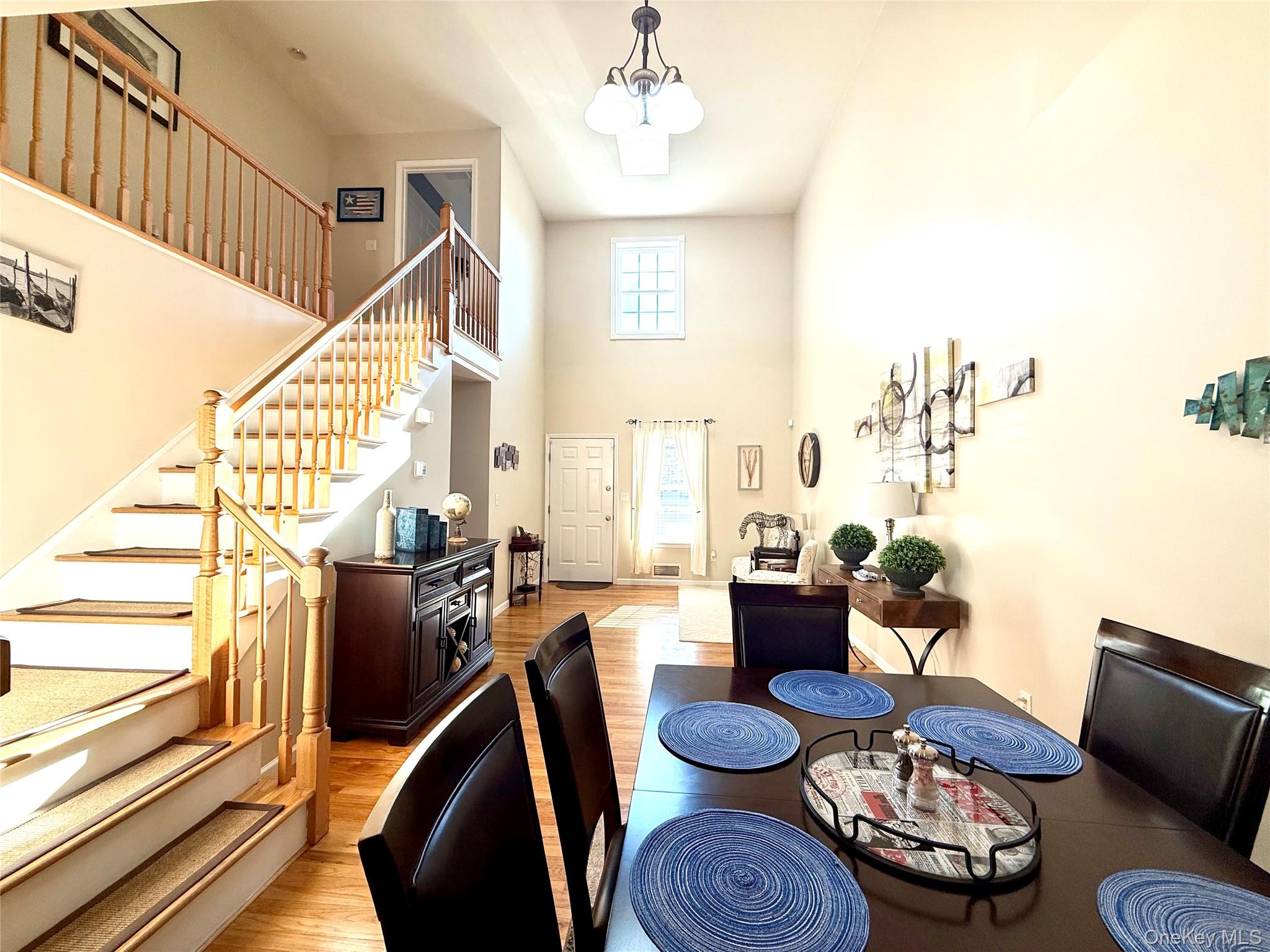 142 Pinebrook Drive, Hyde Park, NY 12538