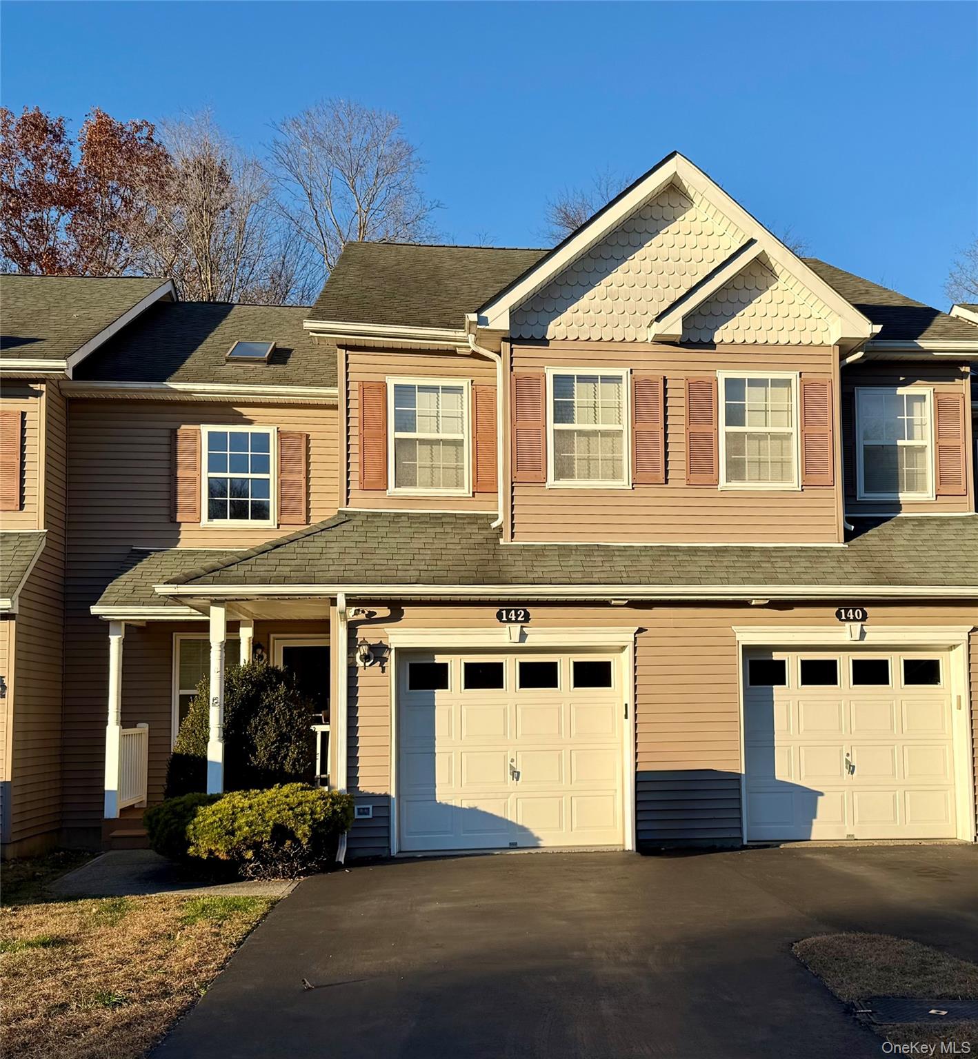 142 Pinebrook Drive, Hyde Park, NY 12538