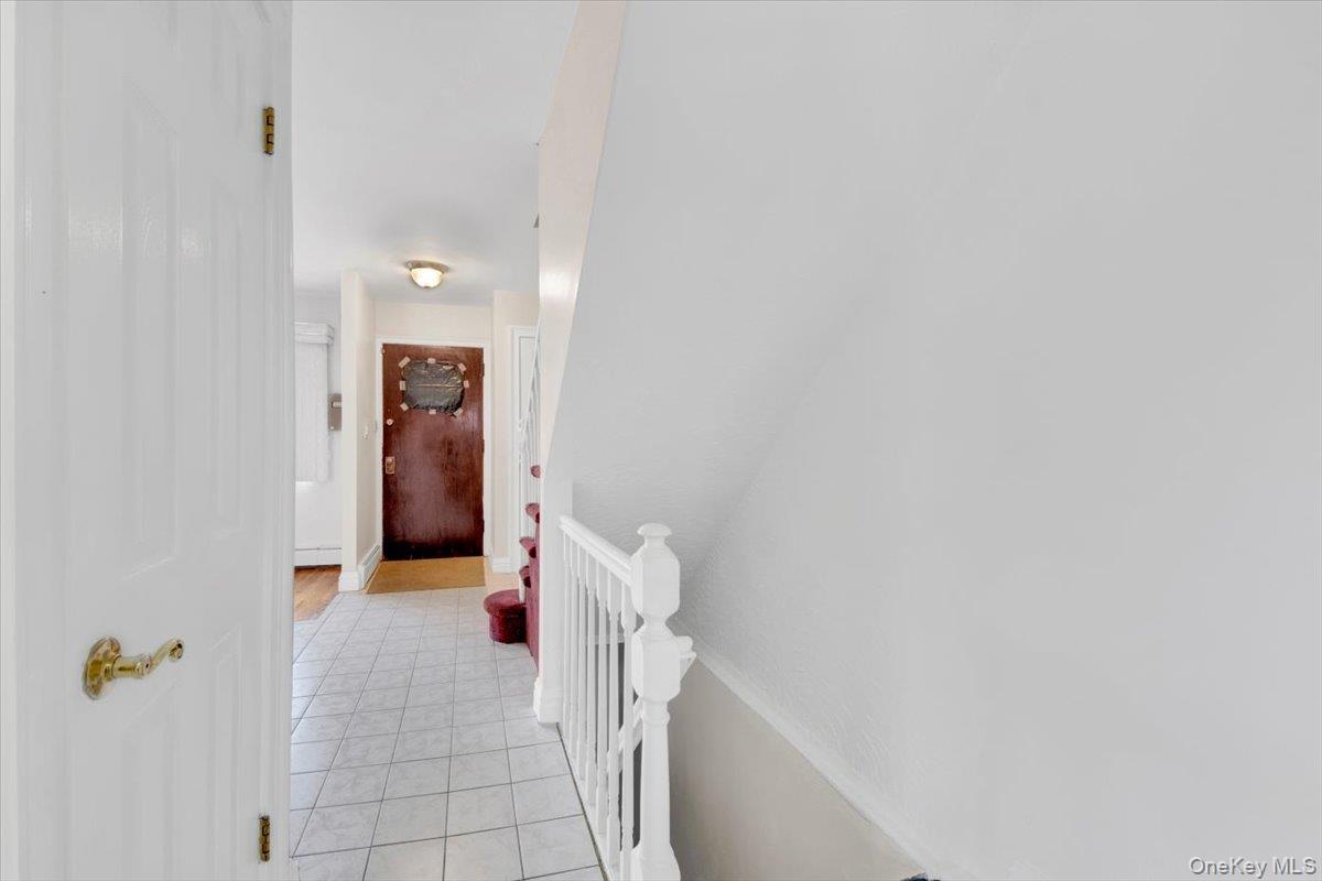 537A Ellsworth Avenue, Bronx, NY 10465