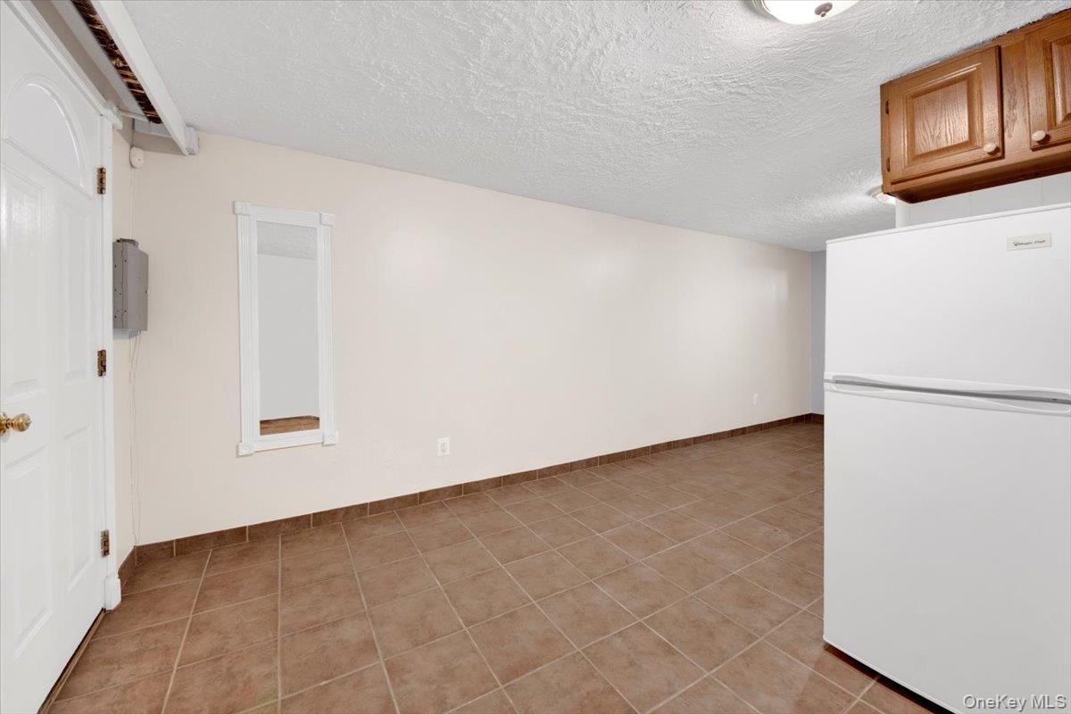 537A Ellsworth Avenue, Bronx, NY 10465