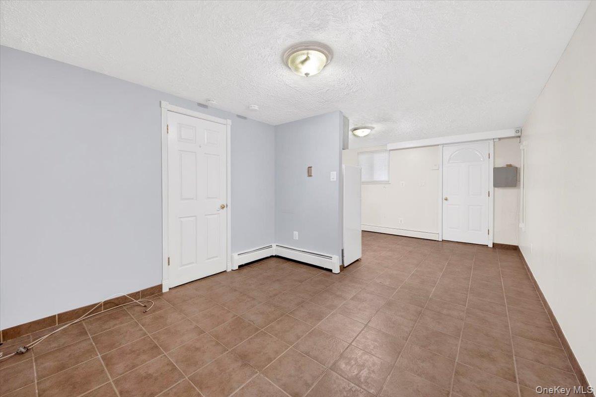 537A Ellsworth Avenue, Bronx, NY 10465