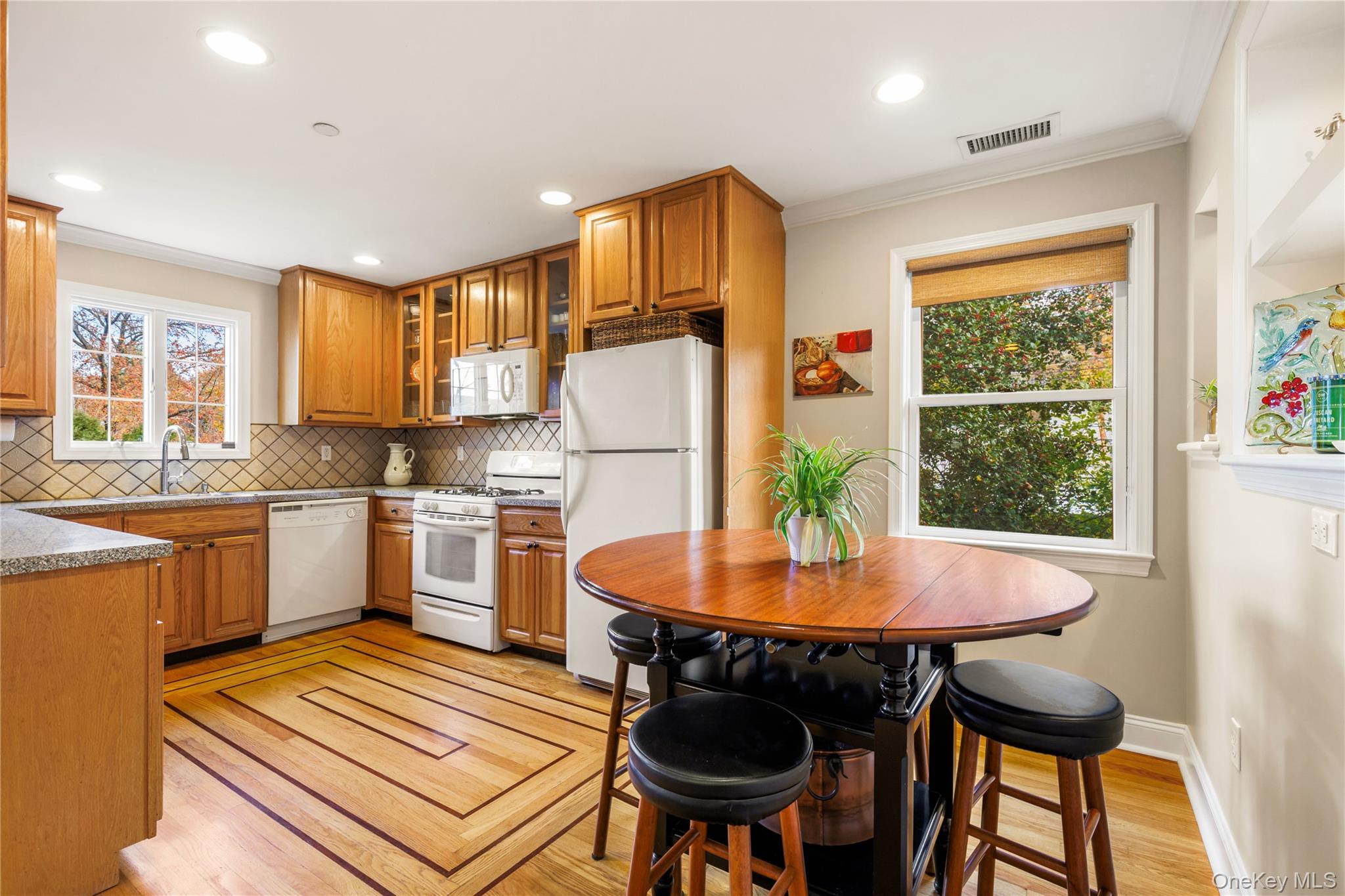 2 GOLDWIN Street # 2, Rye, NY 10580