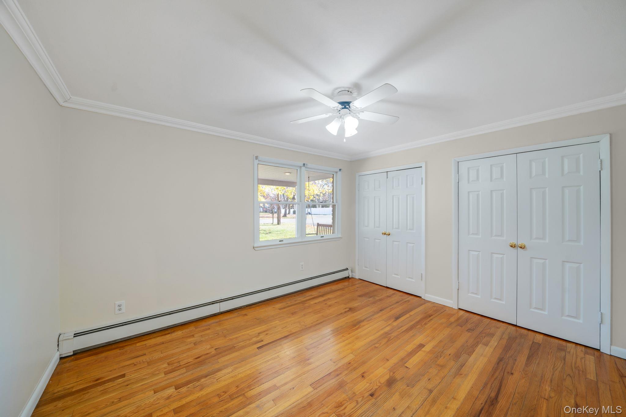 32 Williams Avenue, Holtsville, NY 11742