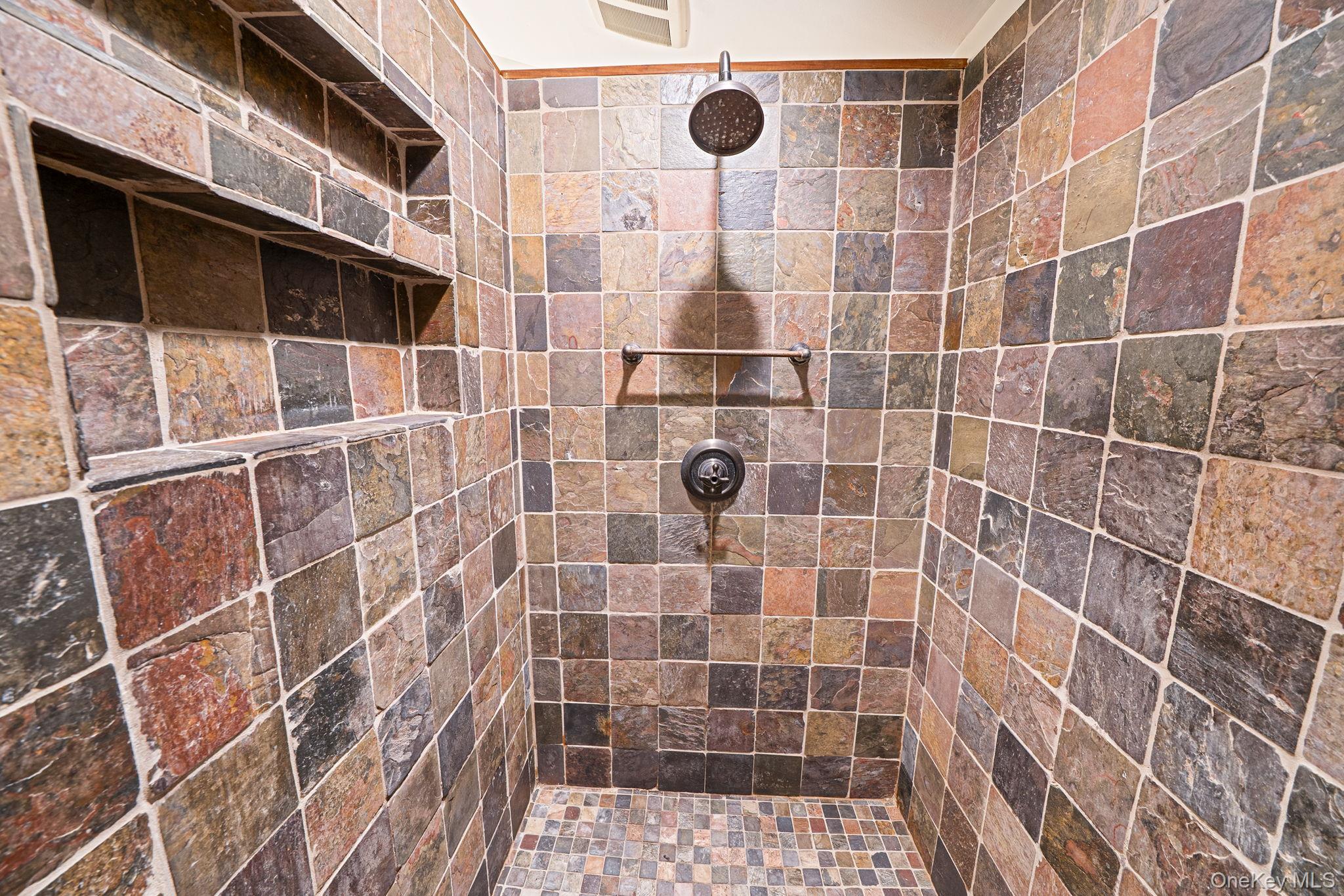 32 Williams Avenue, Holtsville, NY 11742