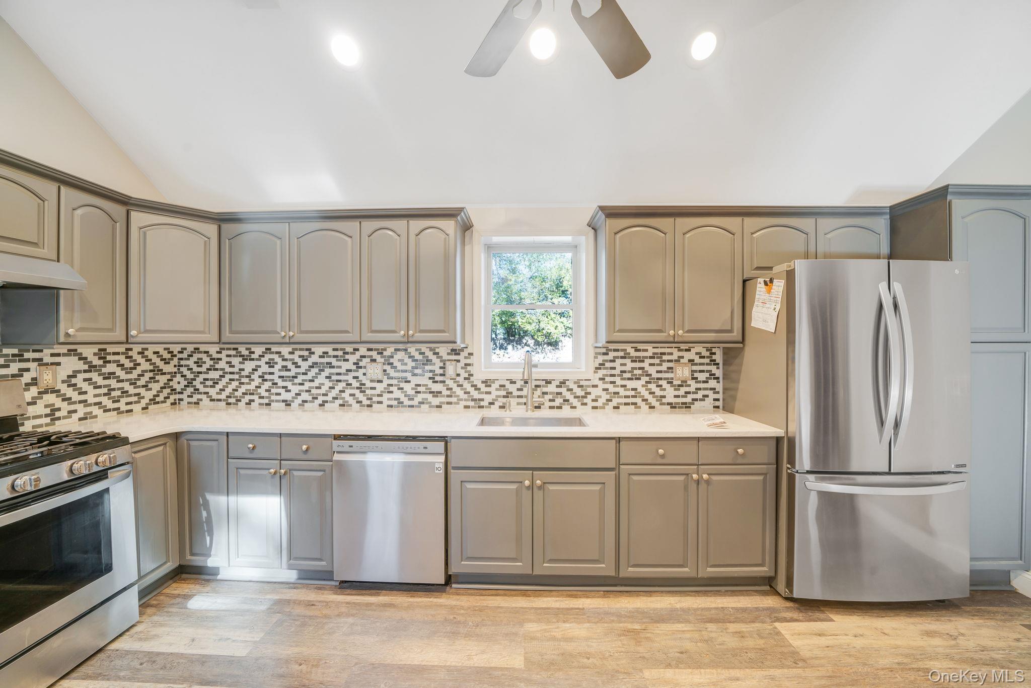 32 Williams Avenue, Holtsville, NY 11742