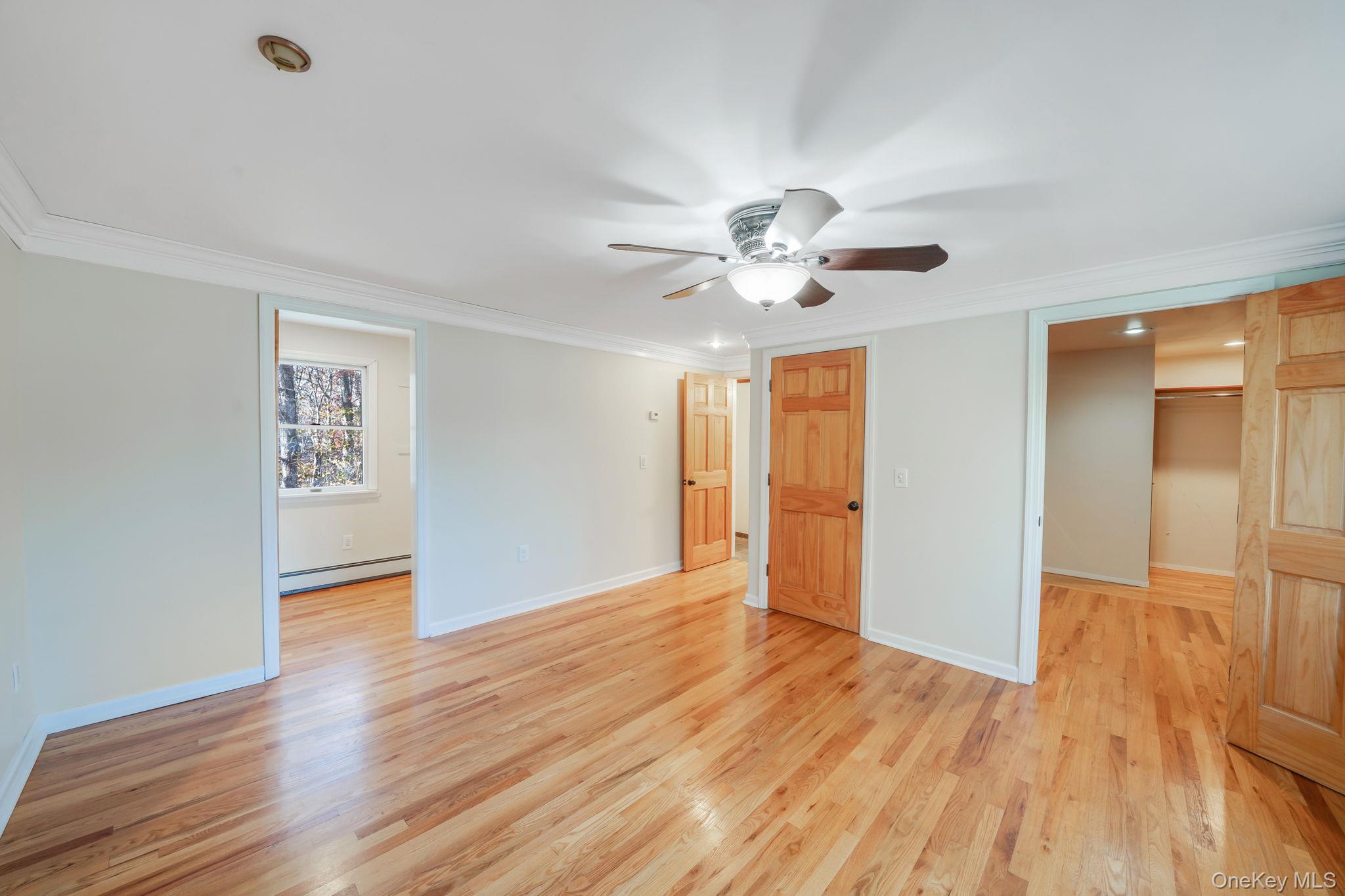 32 Williams Avenue, Holtsville, NY 11742