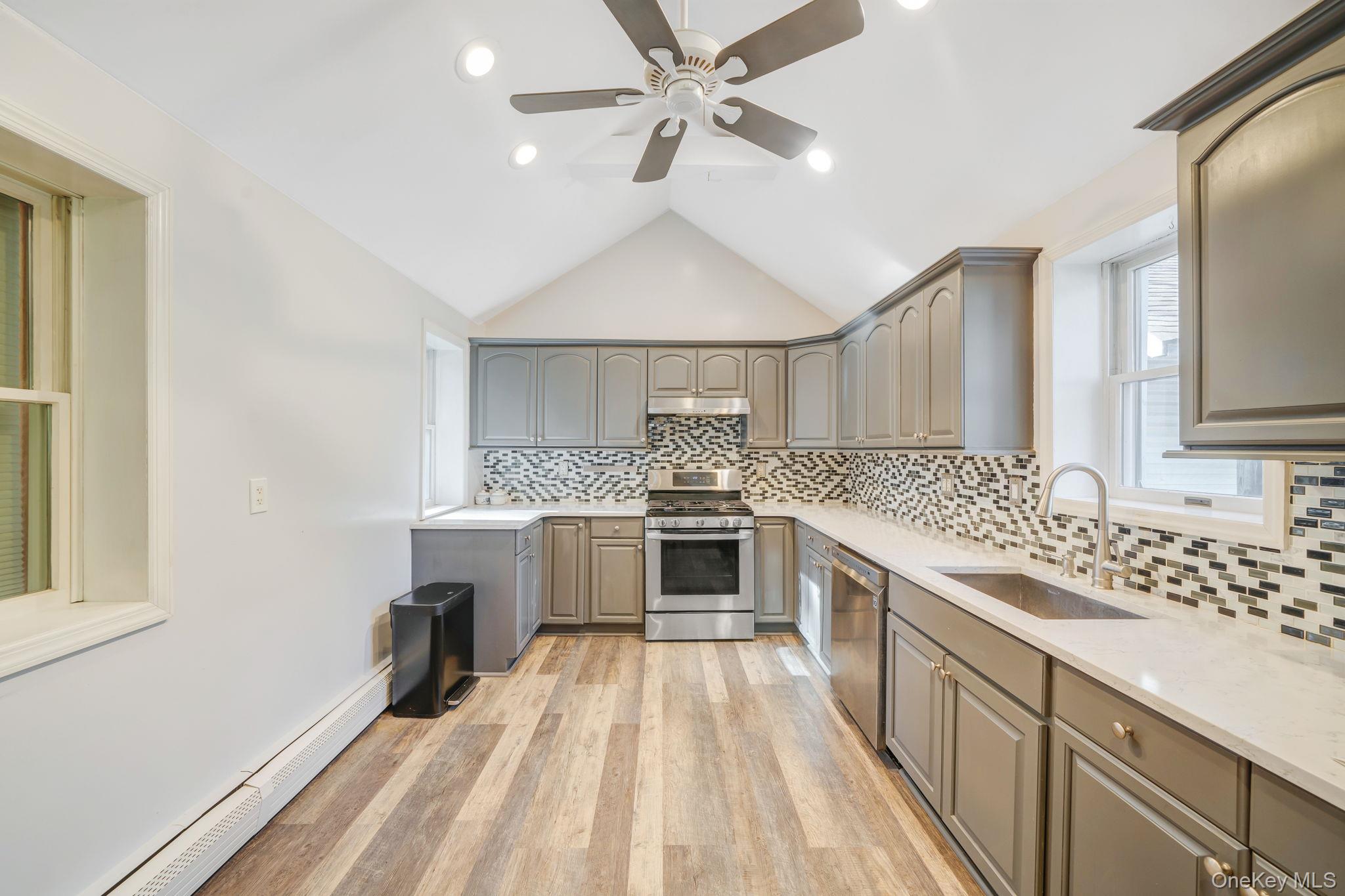 32 Williams Avenue, Holtsville, NY 11742