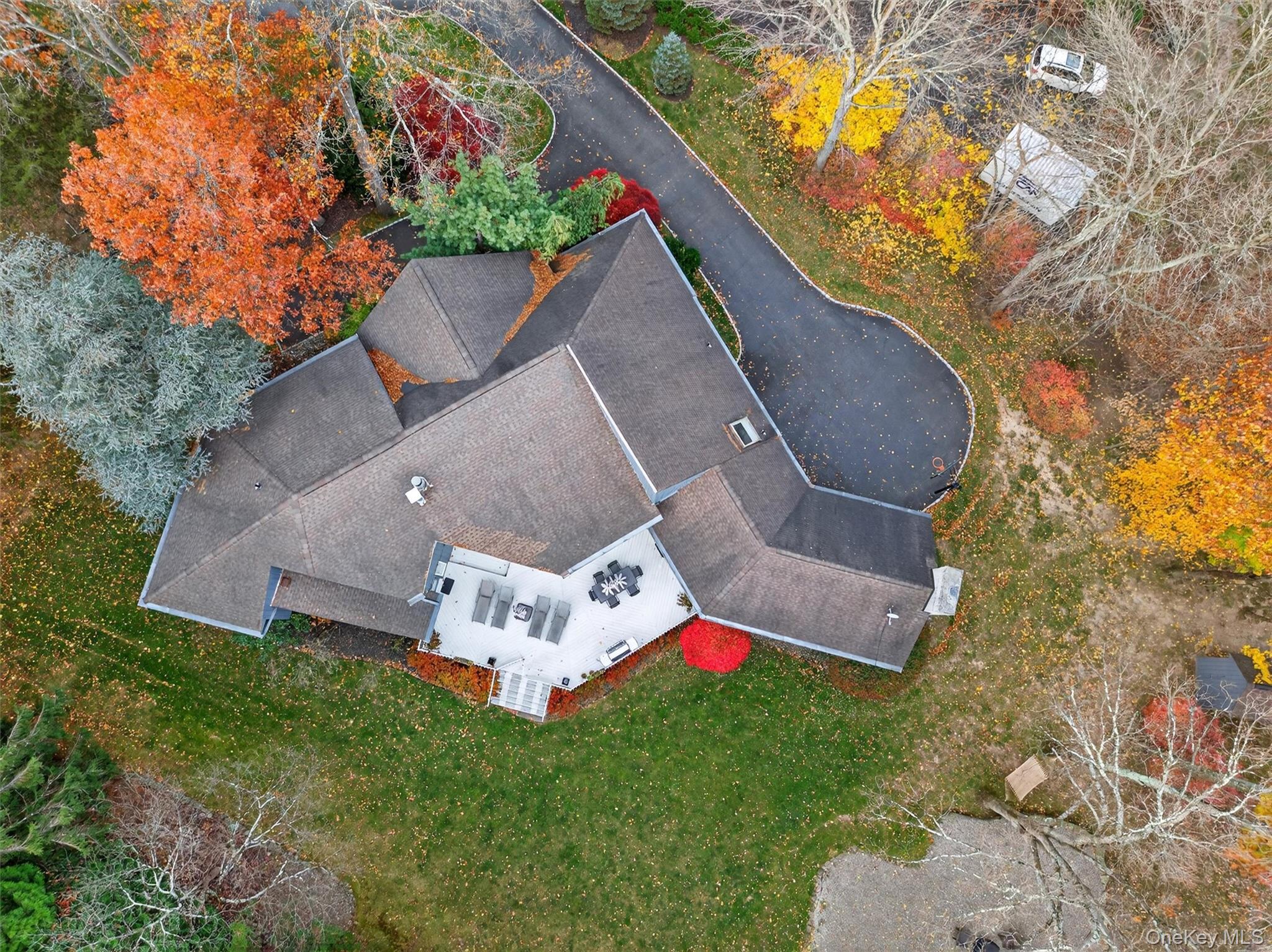 13 Zeck Court, Montebello, NY 10901