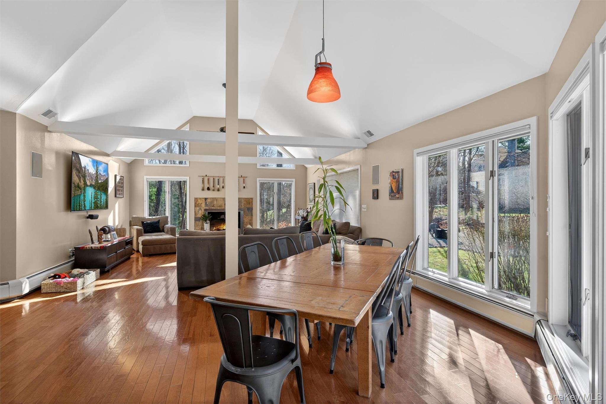 13 Zeck Court, Montebello, NY 10901