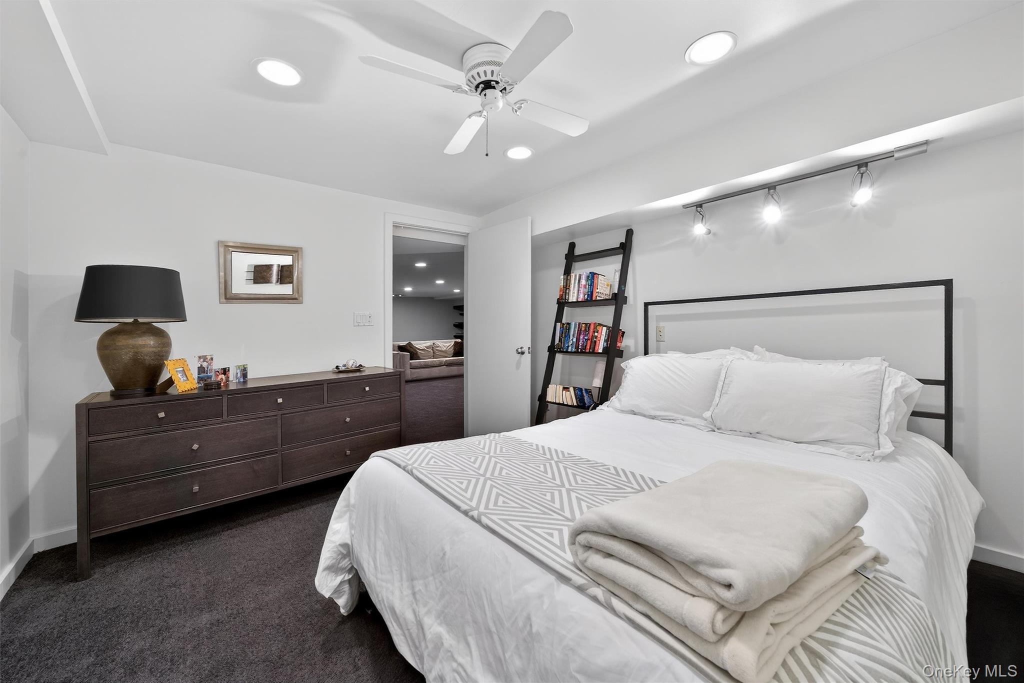 13 Zeck Court, Montebello, NY 10901