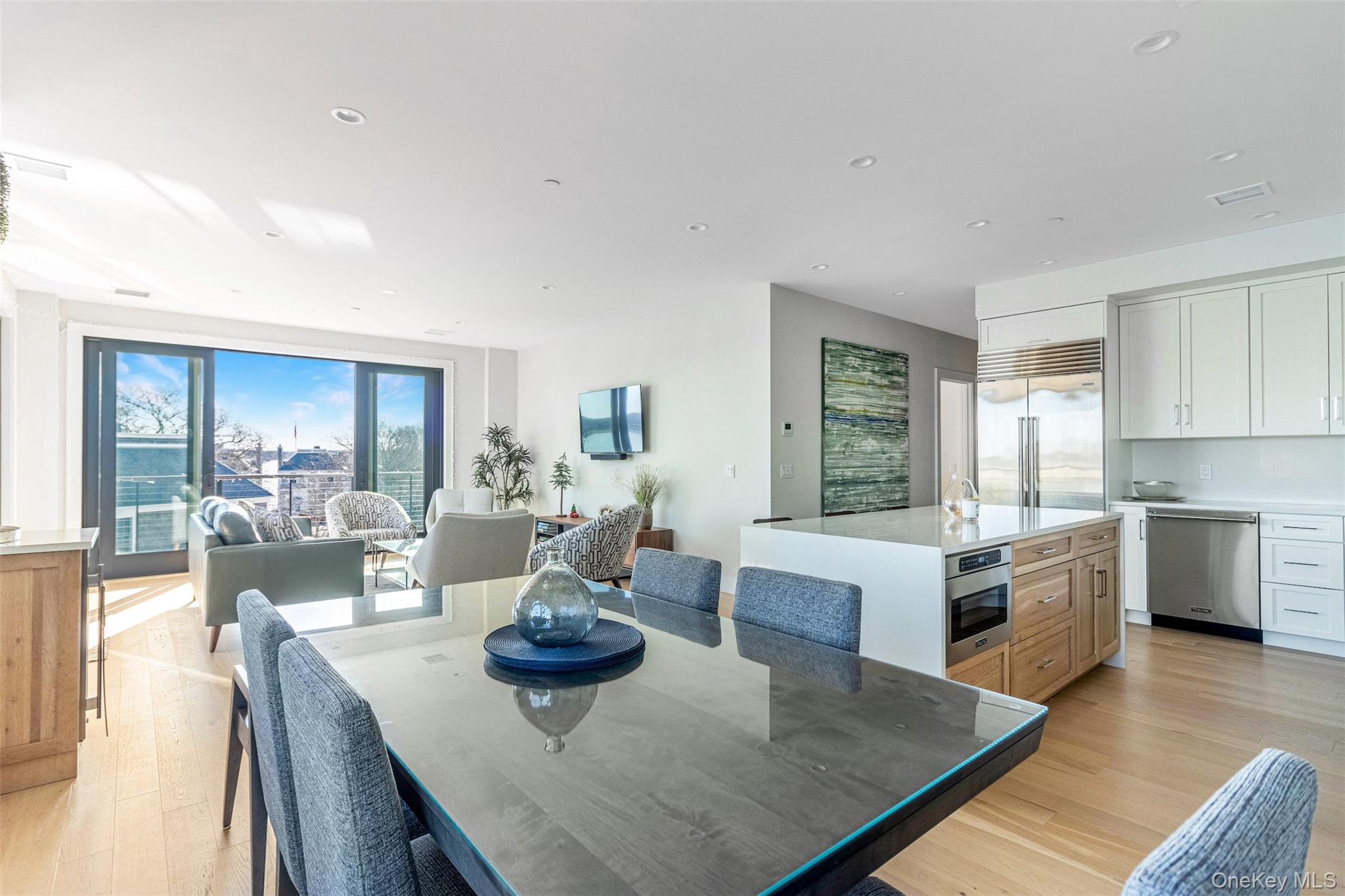 123 Sterling Avenue # 12, Greenport, NY 11944