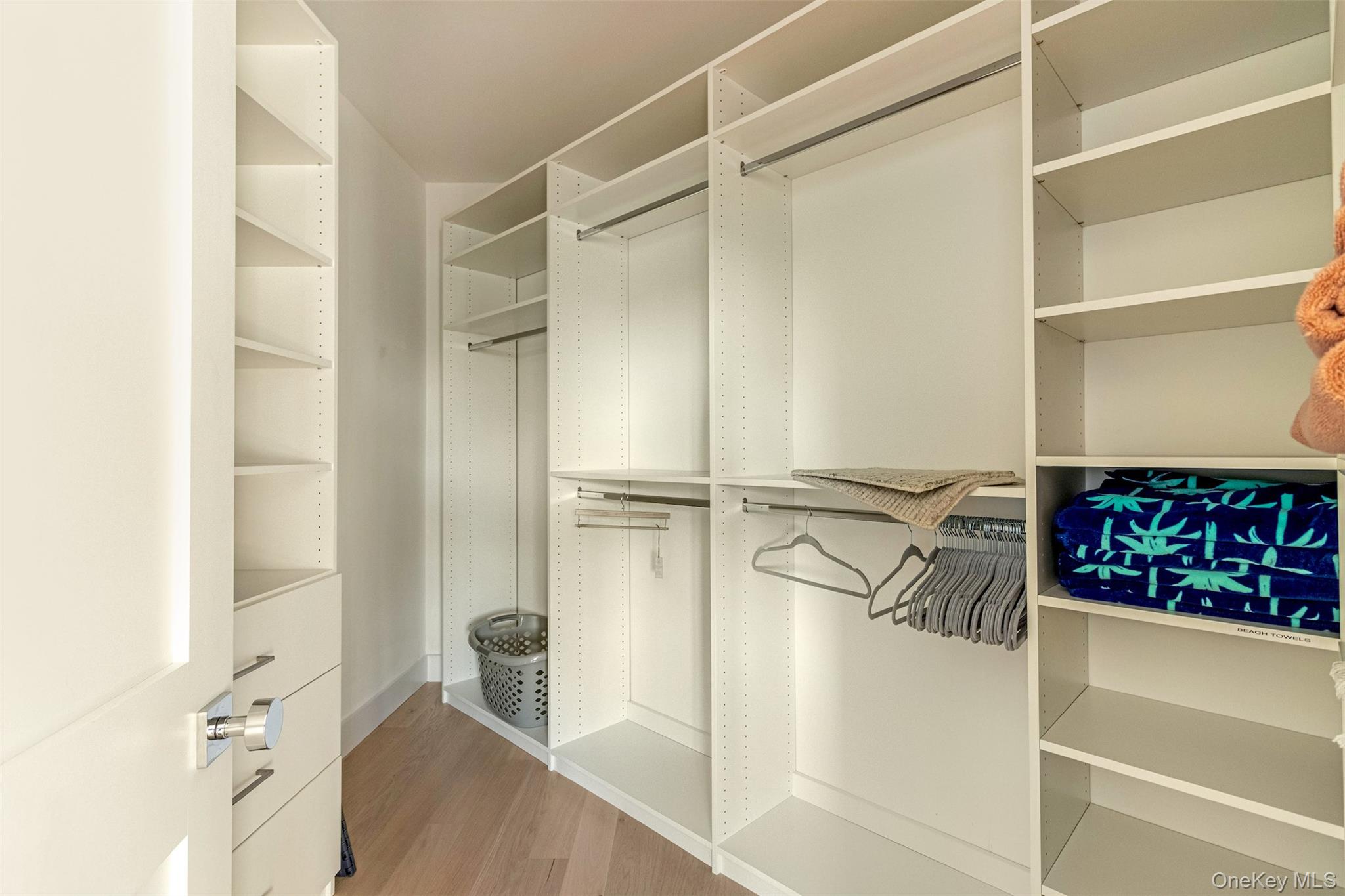 123 Sterling Avenue # 12, Greenport, NY 11944