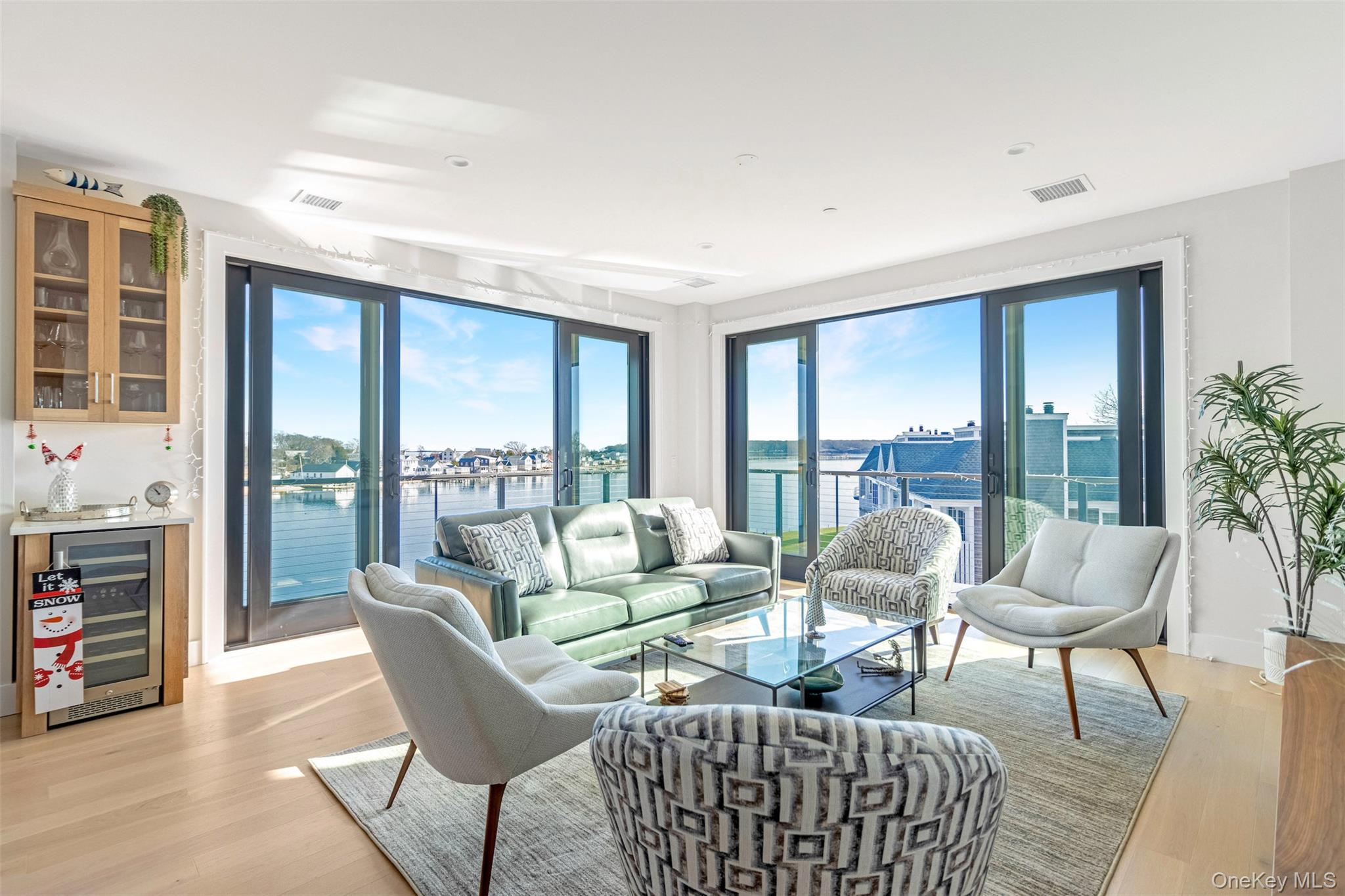 123 Sterling Avenue # 12, Greenport, NY 11944